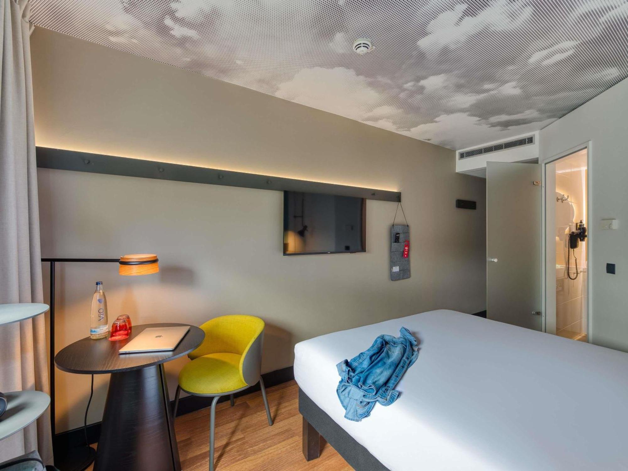 Double Room,1722950828:JPEG