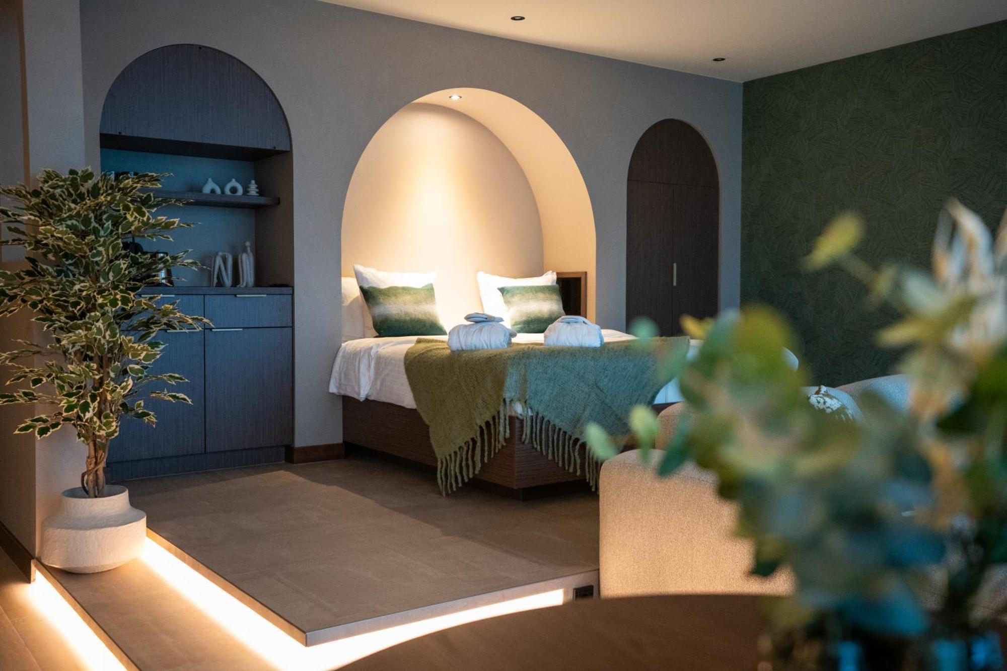 King Suite Spa Bath,1717093359:JPEG