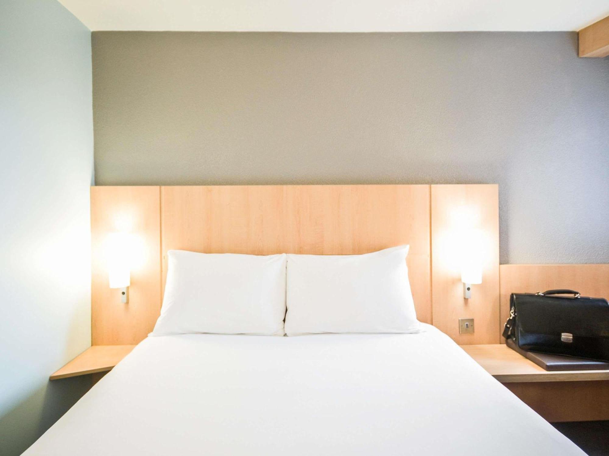 Standard Double Room,1729978369:JPEG