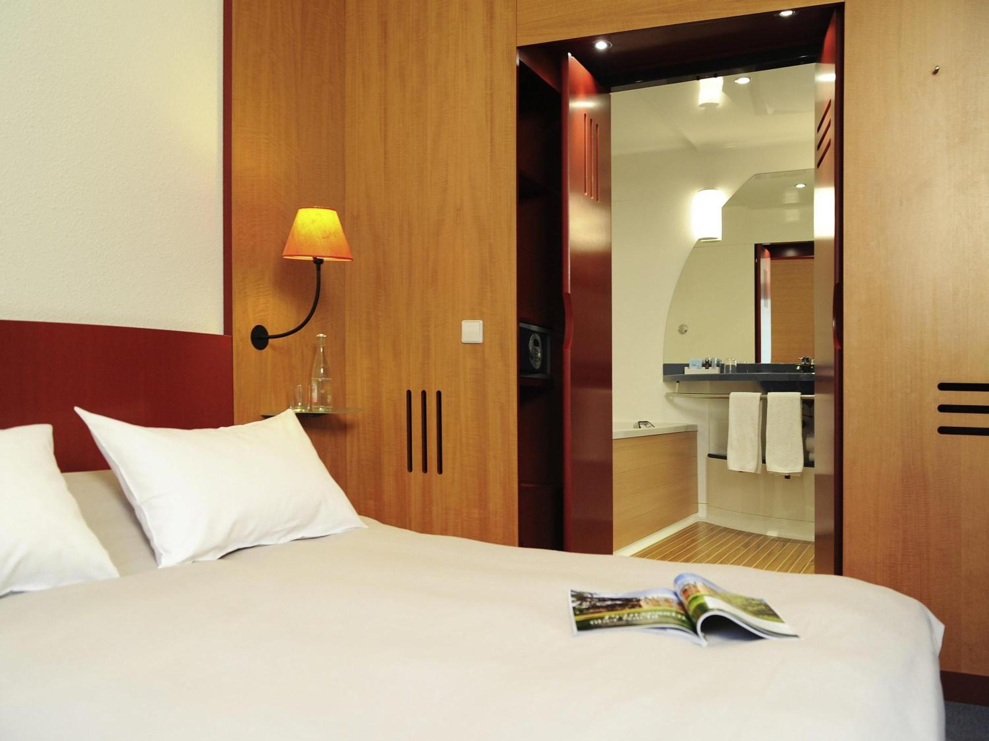 Standard Suite