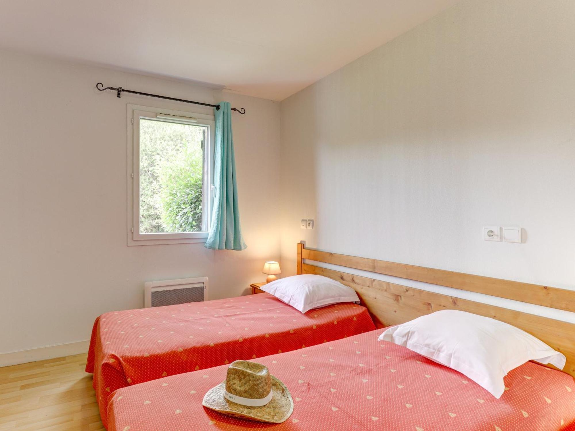 One-Bedroom House,1730012405:JPEG