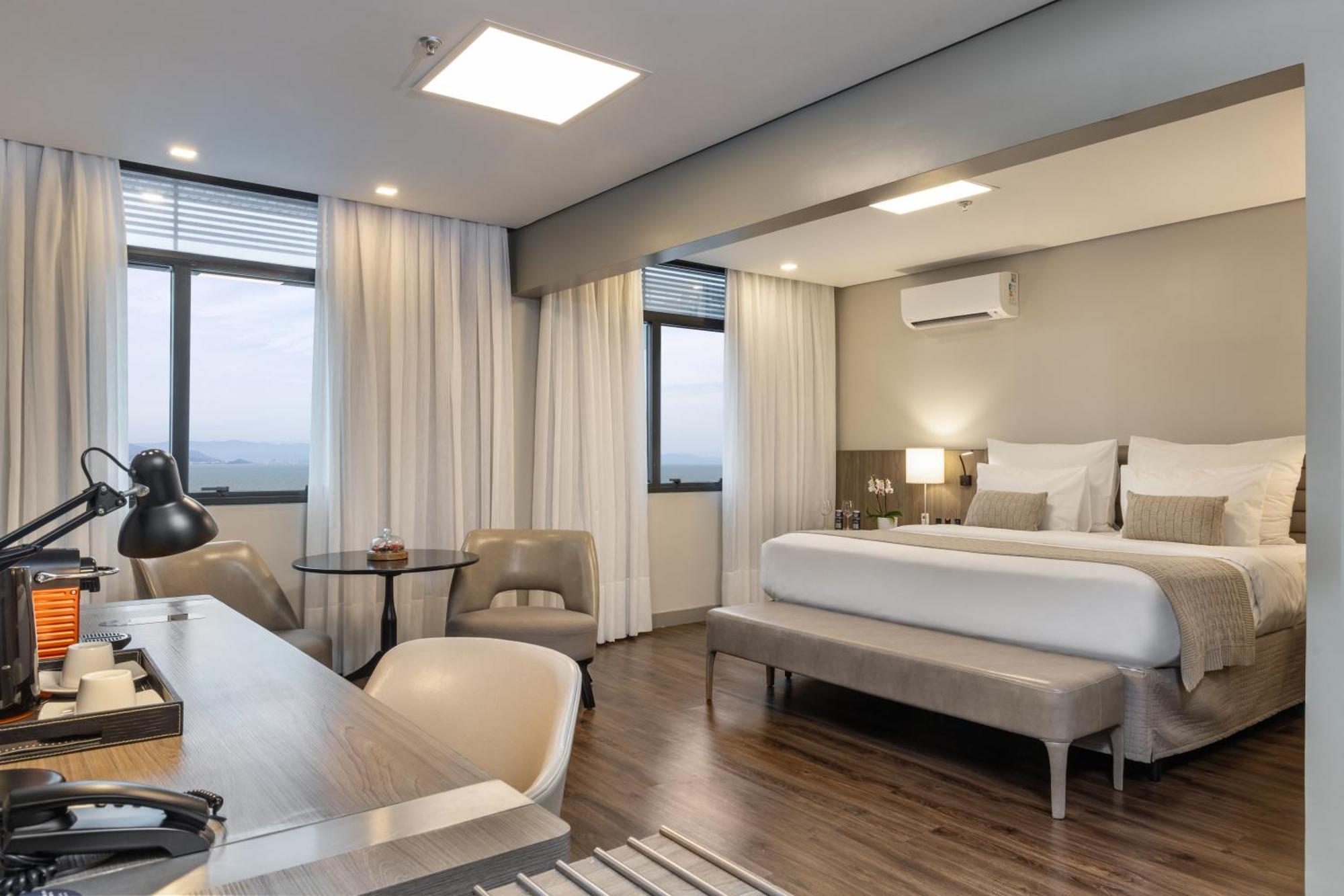 Premium Suite Ocean View