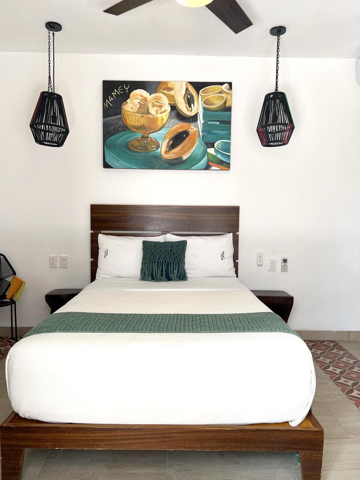 Standard Suite,1758362433:JPEG