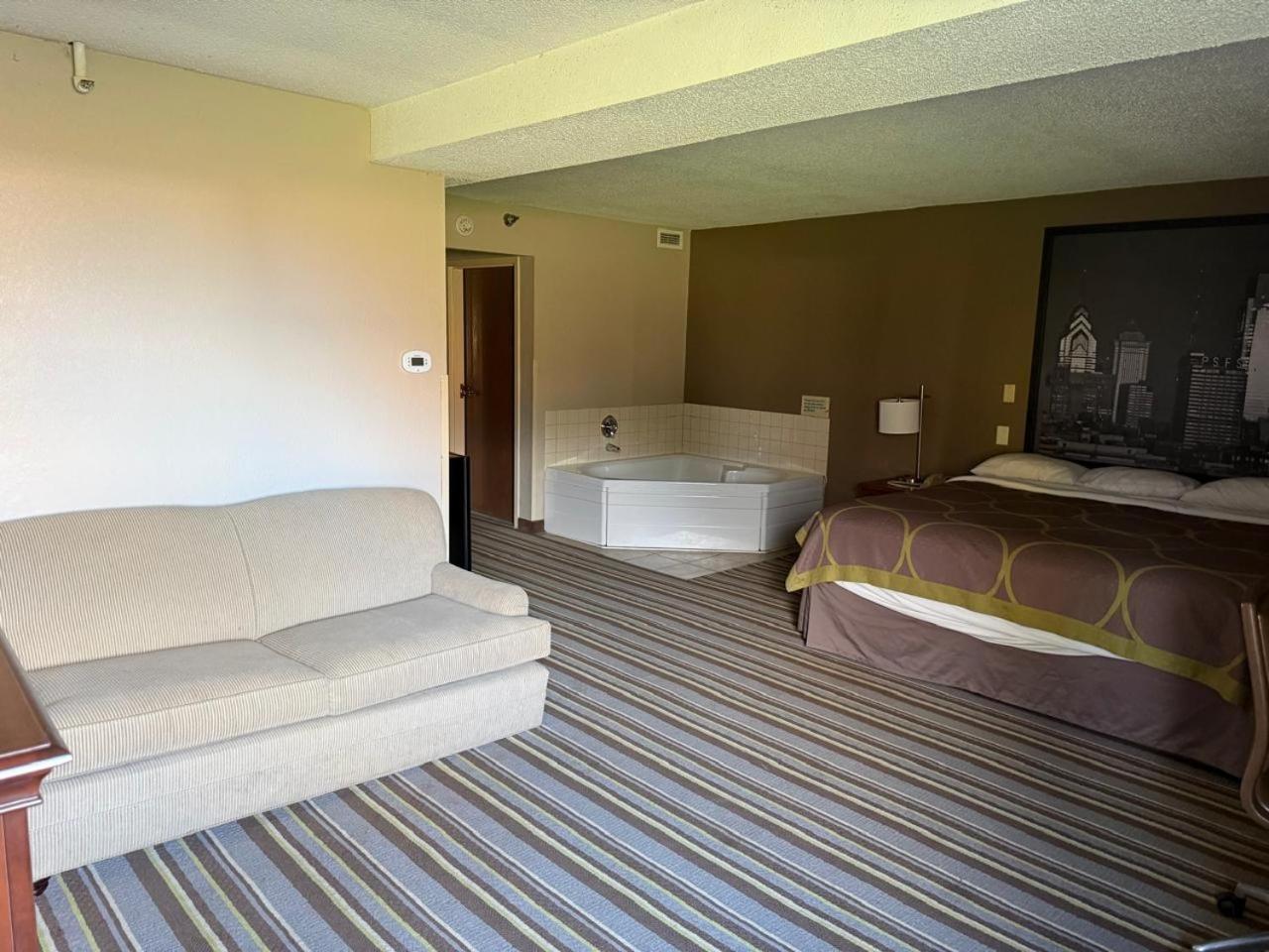 King Studio Suite Non-Smoking