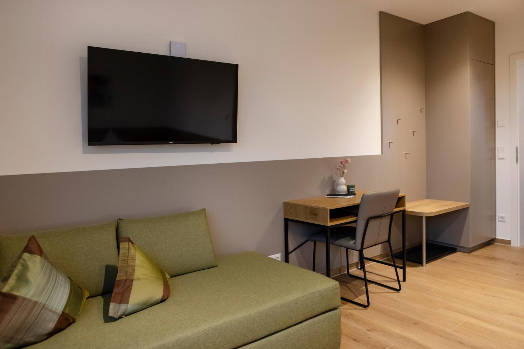Double or Twin Room Disability Access
