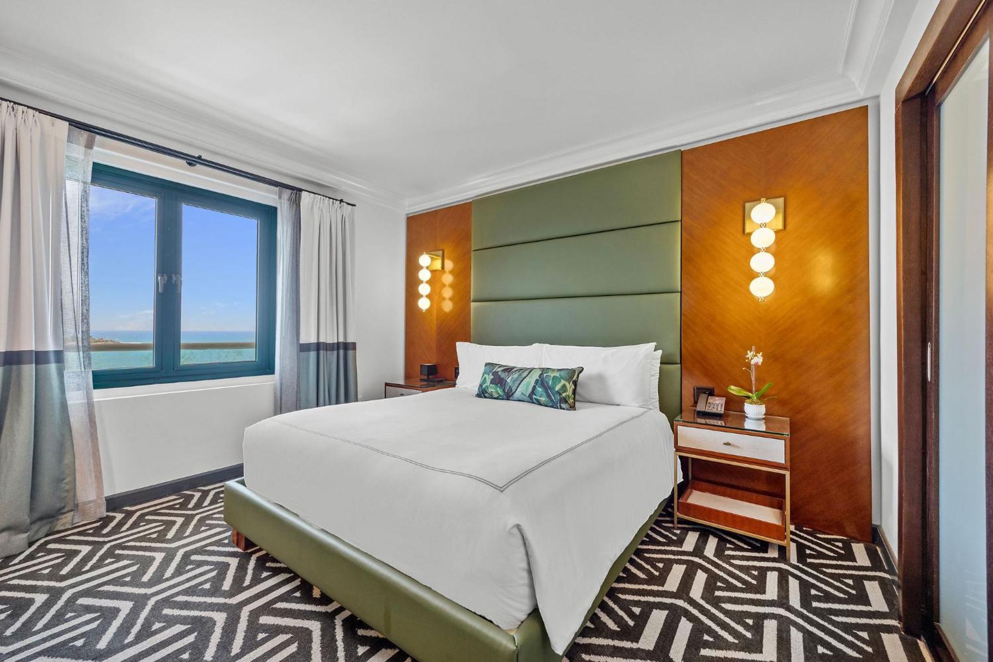 King Suite with Ocean View