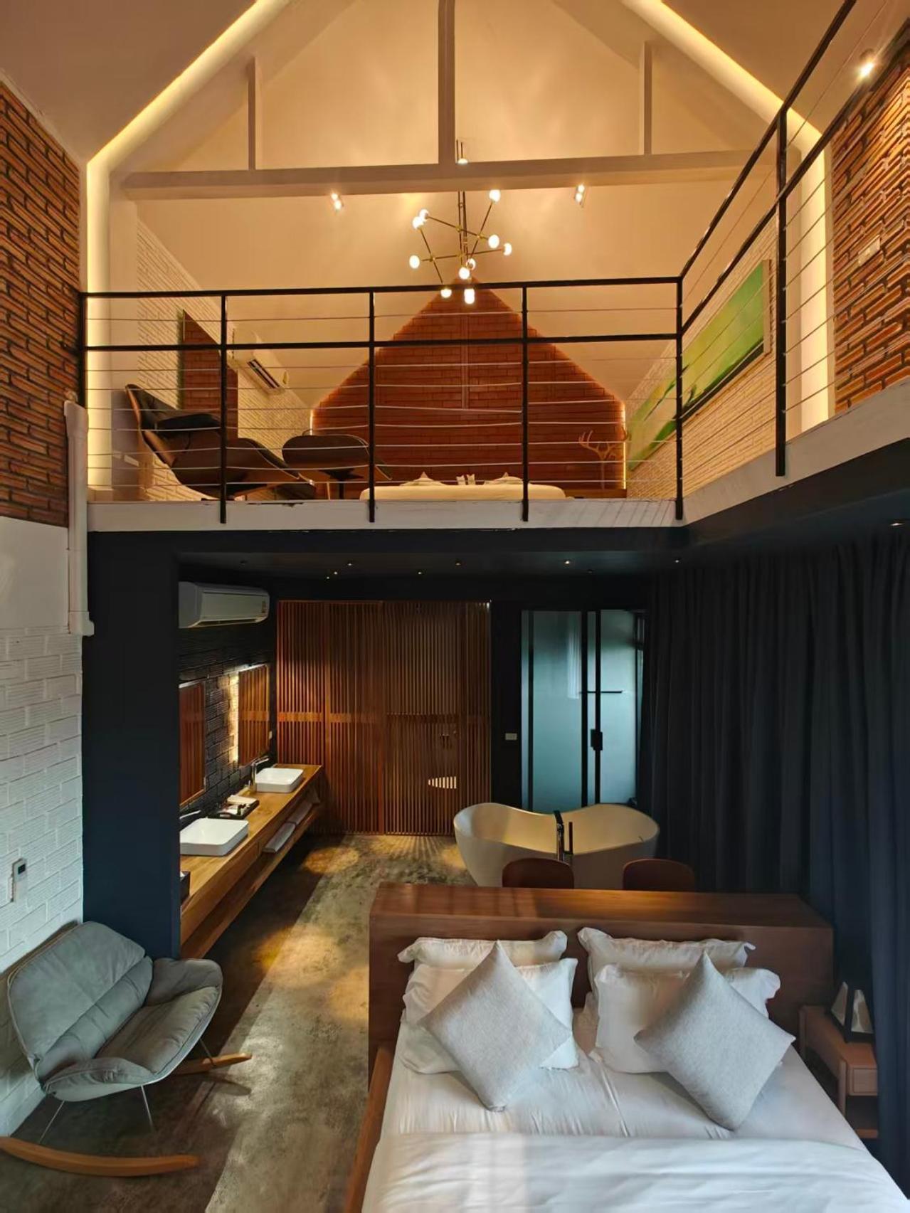 King Suite Balcony