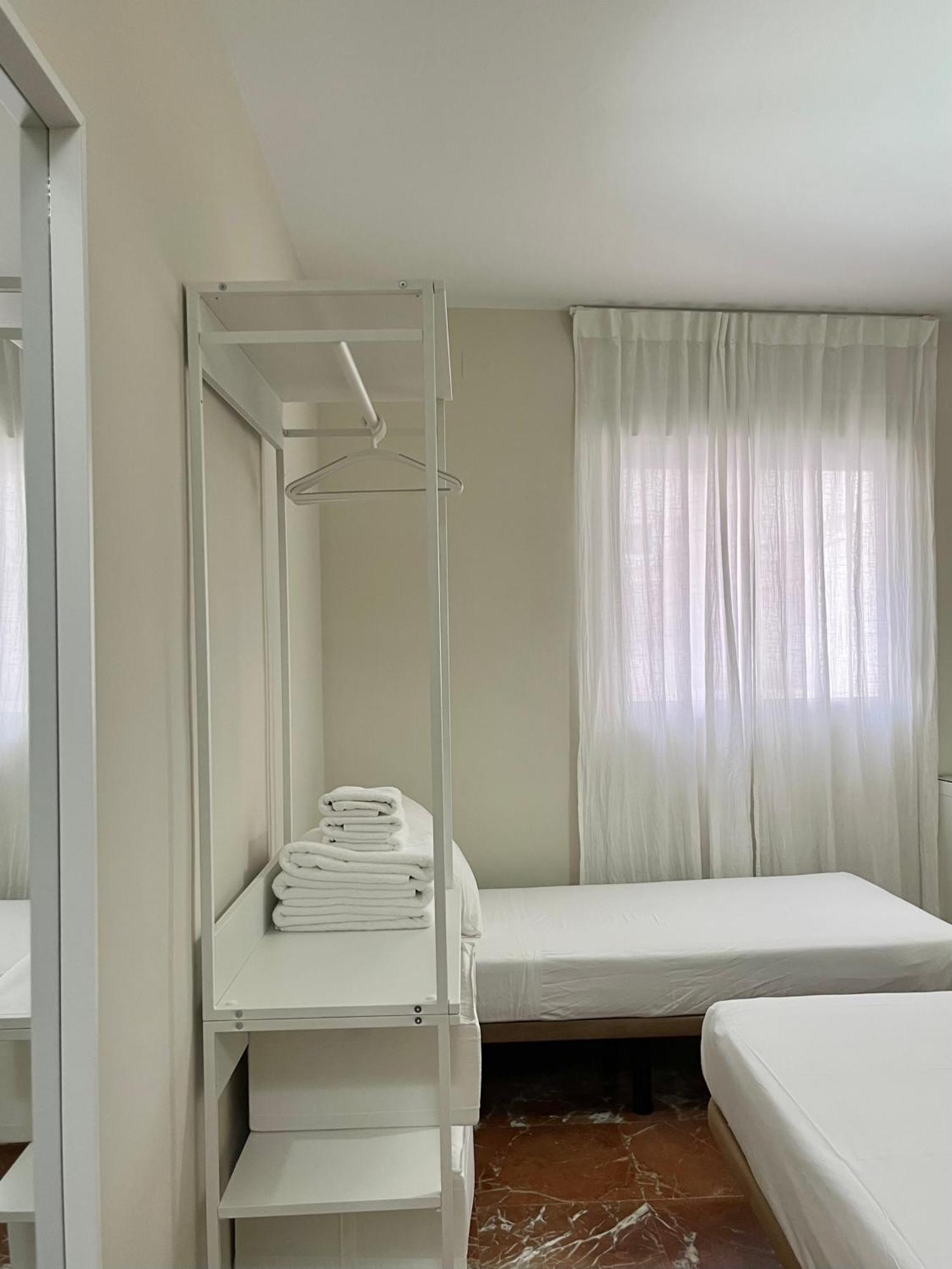 Triple Room,1731664541:JPEG