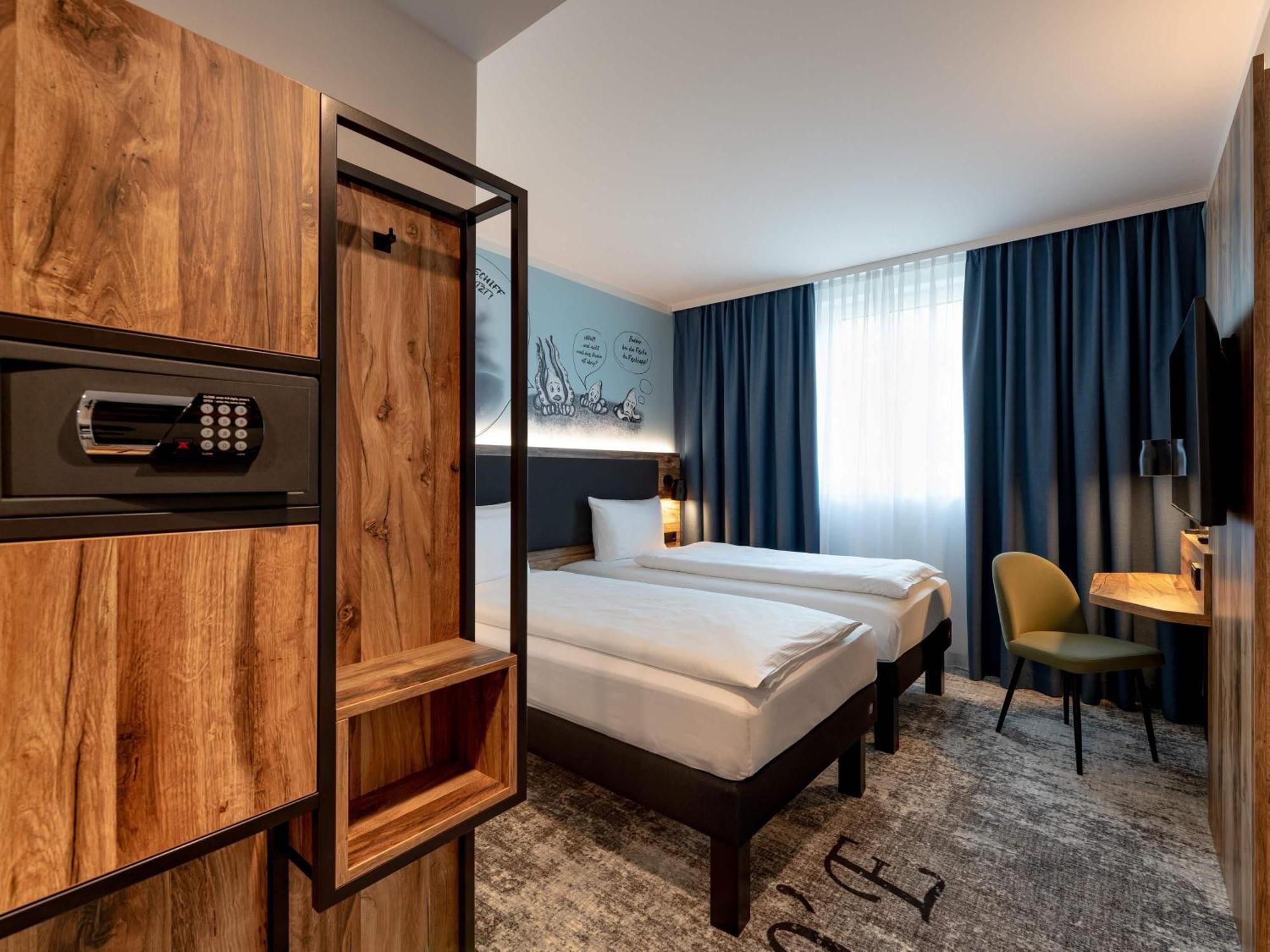 Comfort Twin Room