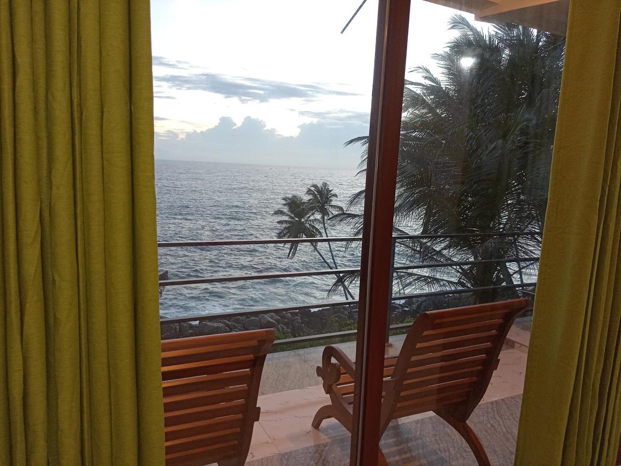 Deluxe Double Room Balcony Sea View