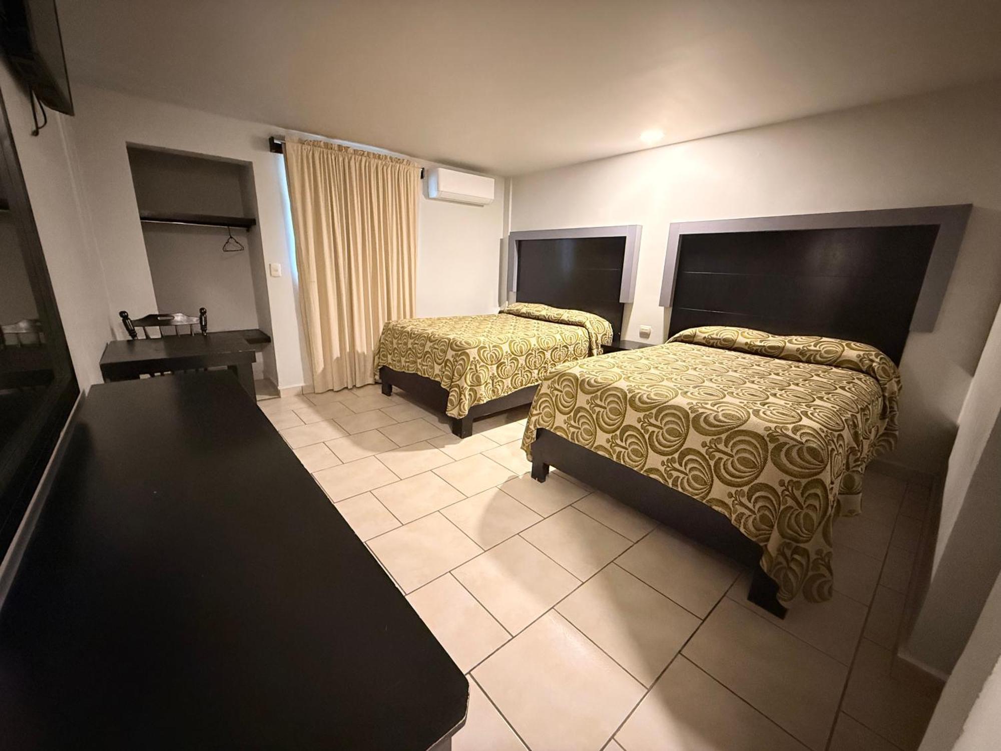 Twin Room,1737028648:JPEG