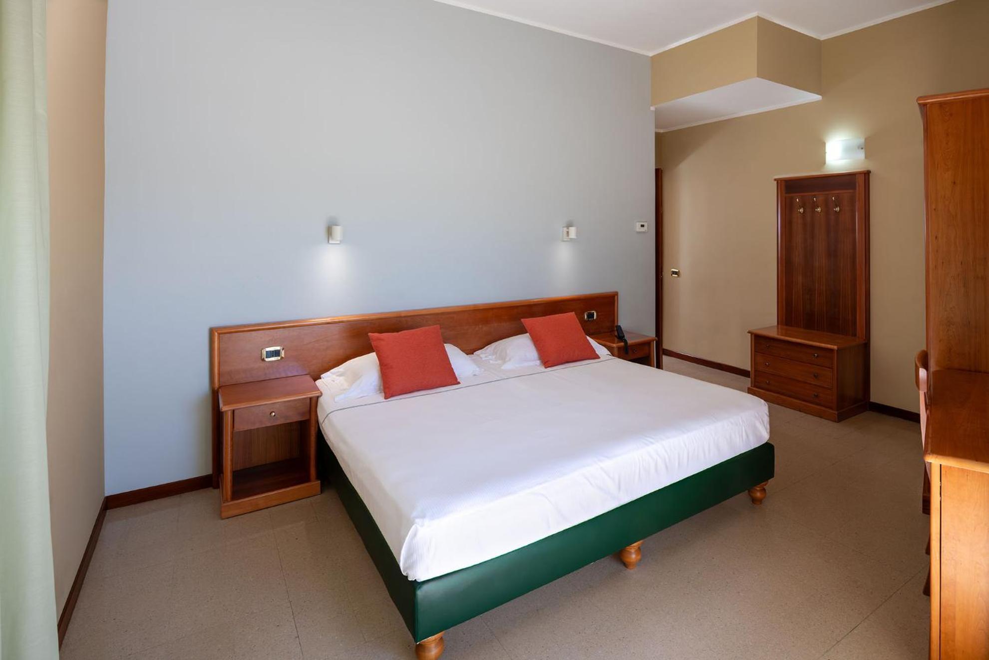 Comfort Double or Twin Room
