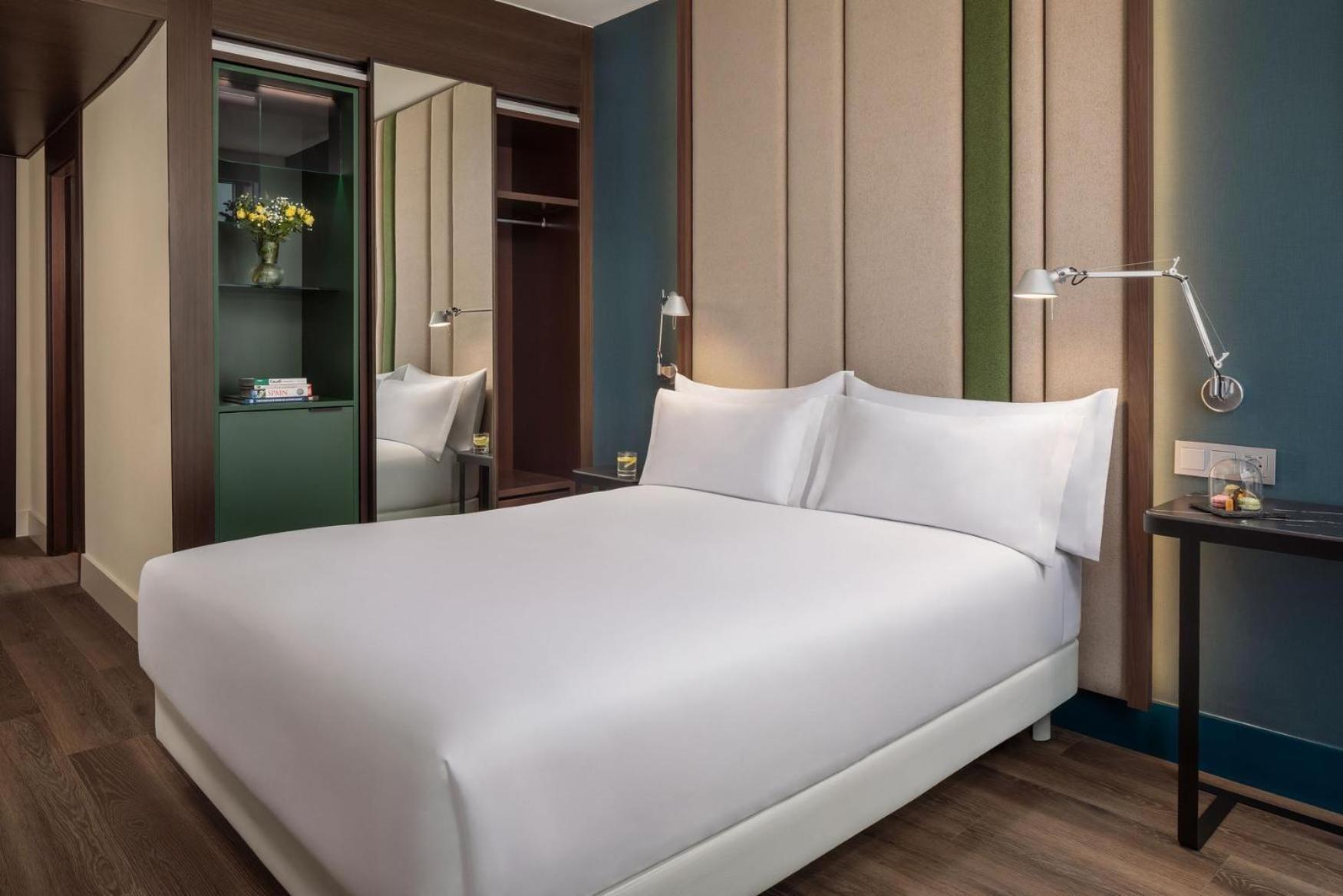 Standard Double or Twin Room,1771561386:JPEG