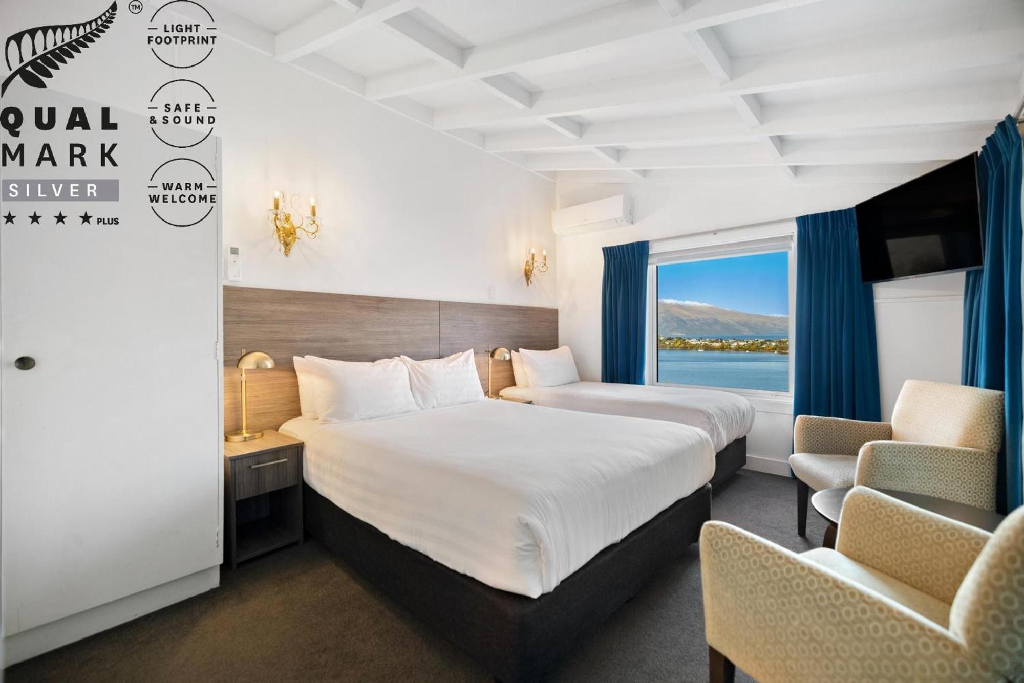 Studio Twin Room a Lake Mountain View