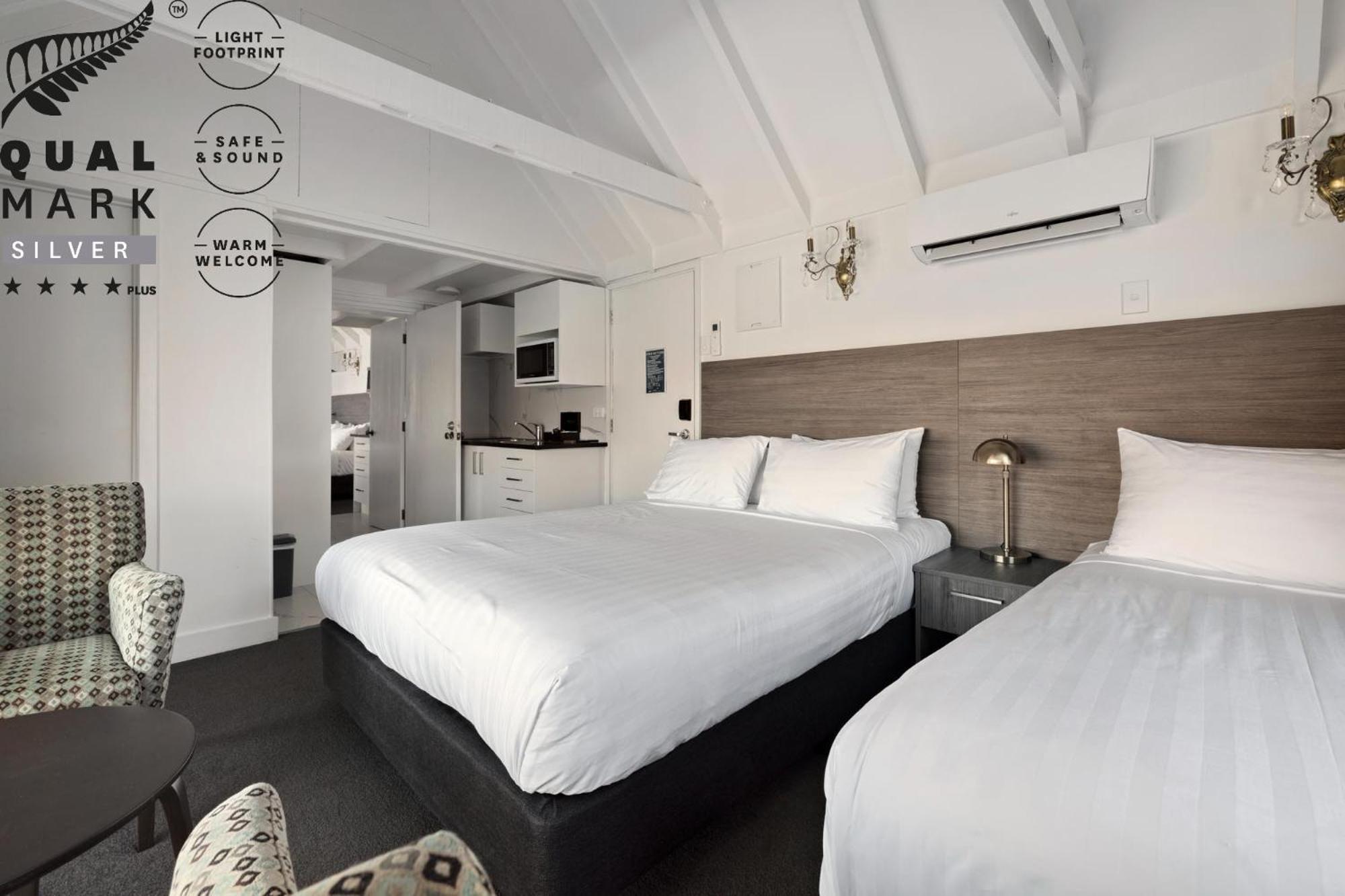 Studio Twin Room a Lake Mountain View