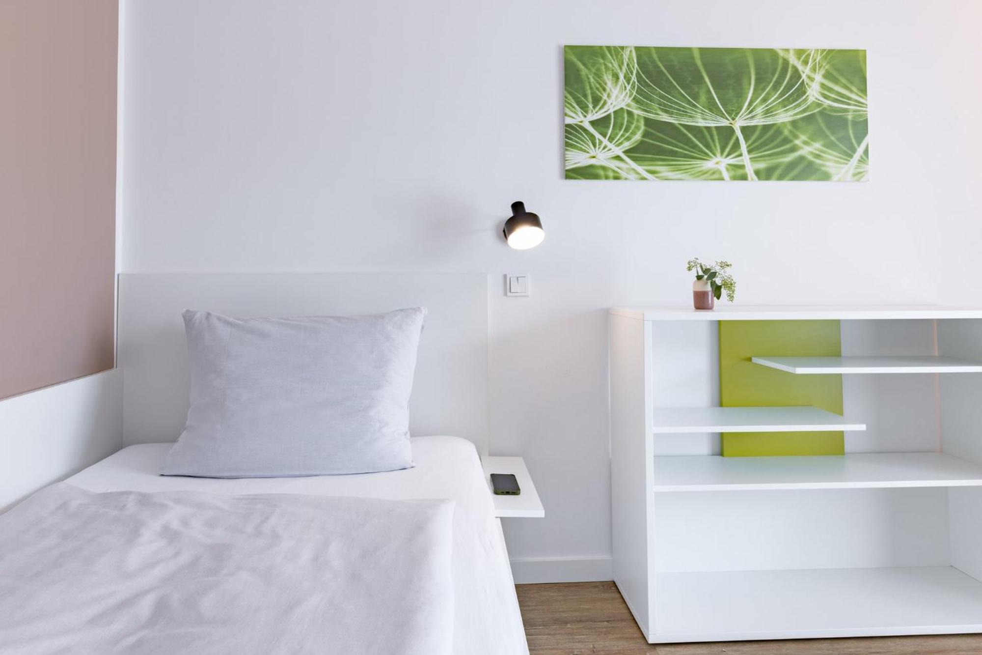 Einzelstudio mit Küche und Balkon