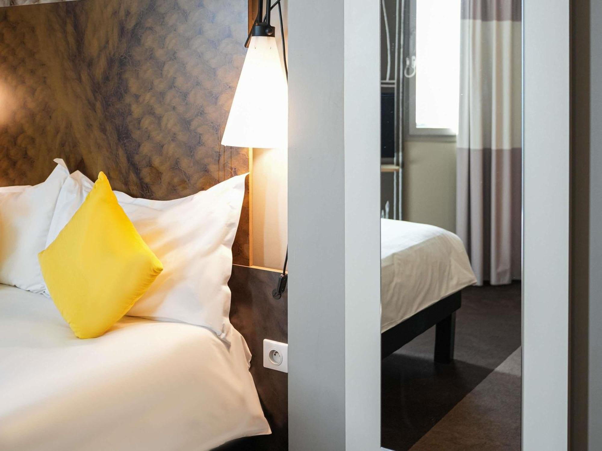 Standard Room with 1 Single Bed