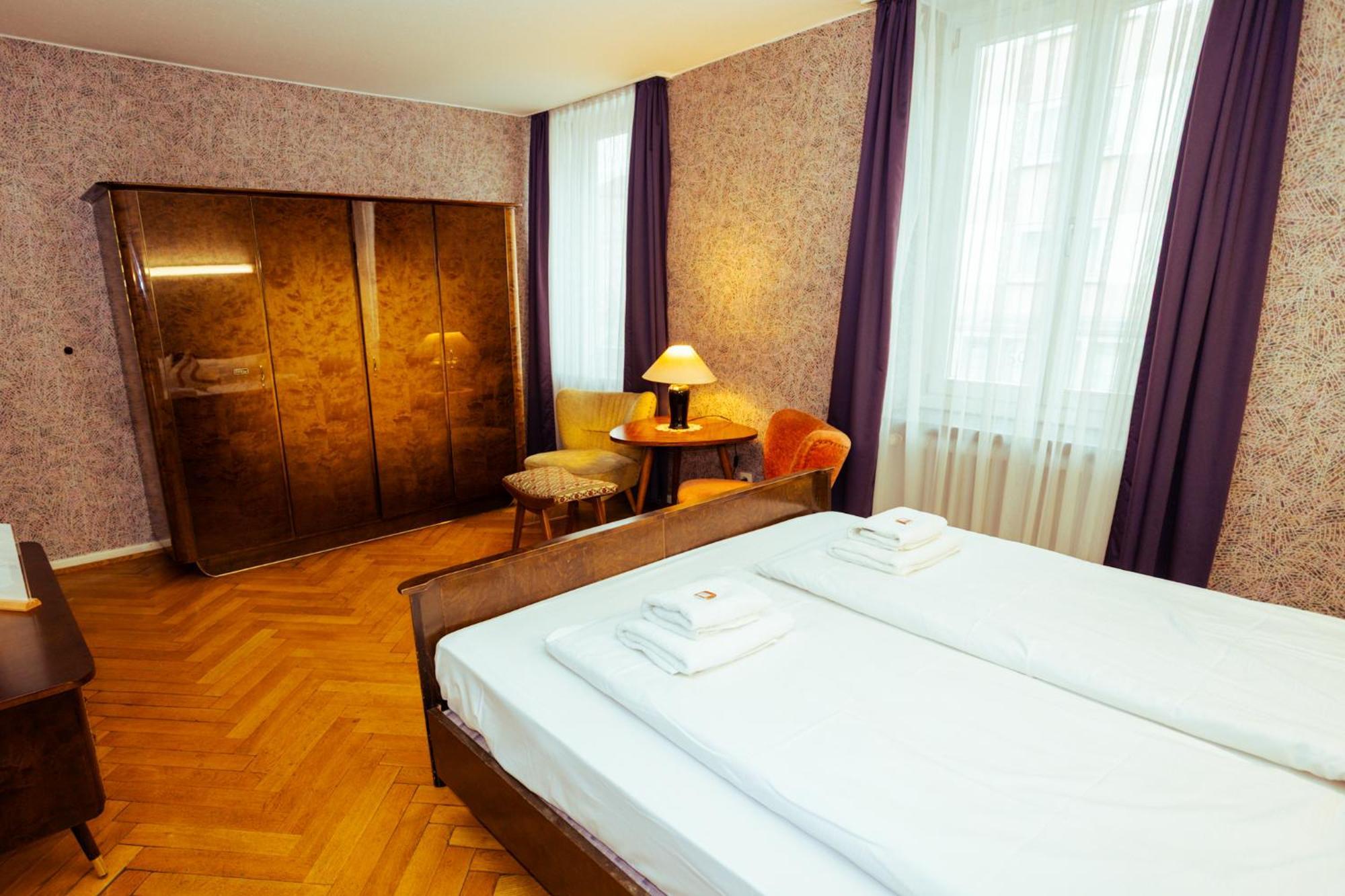 Deluxe Doppel-/Zweibettzimmer