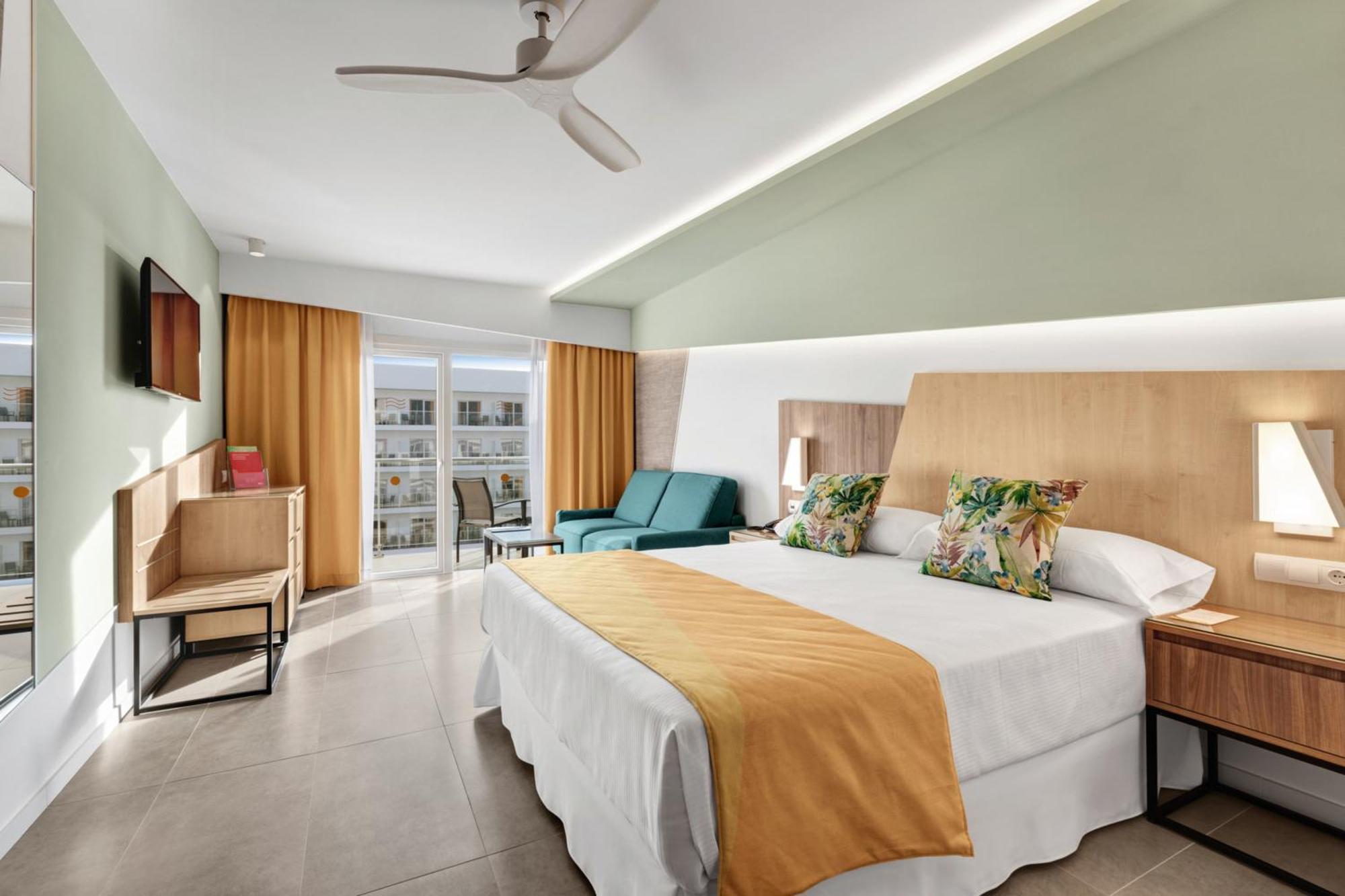 Quarto Duplo