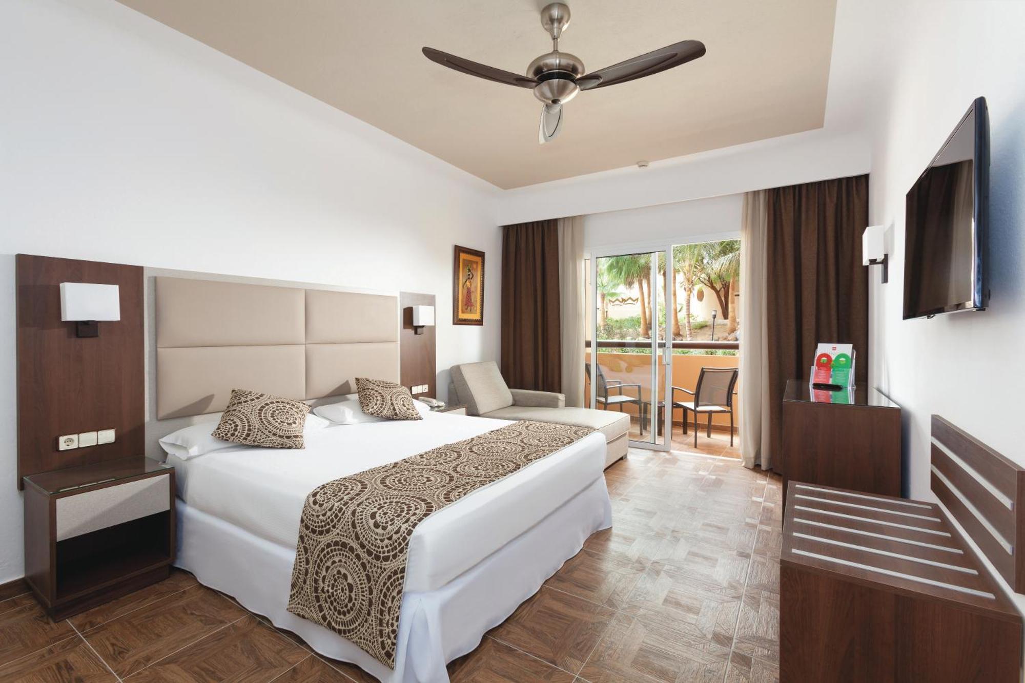 Suite com Varanda