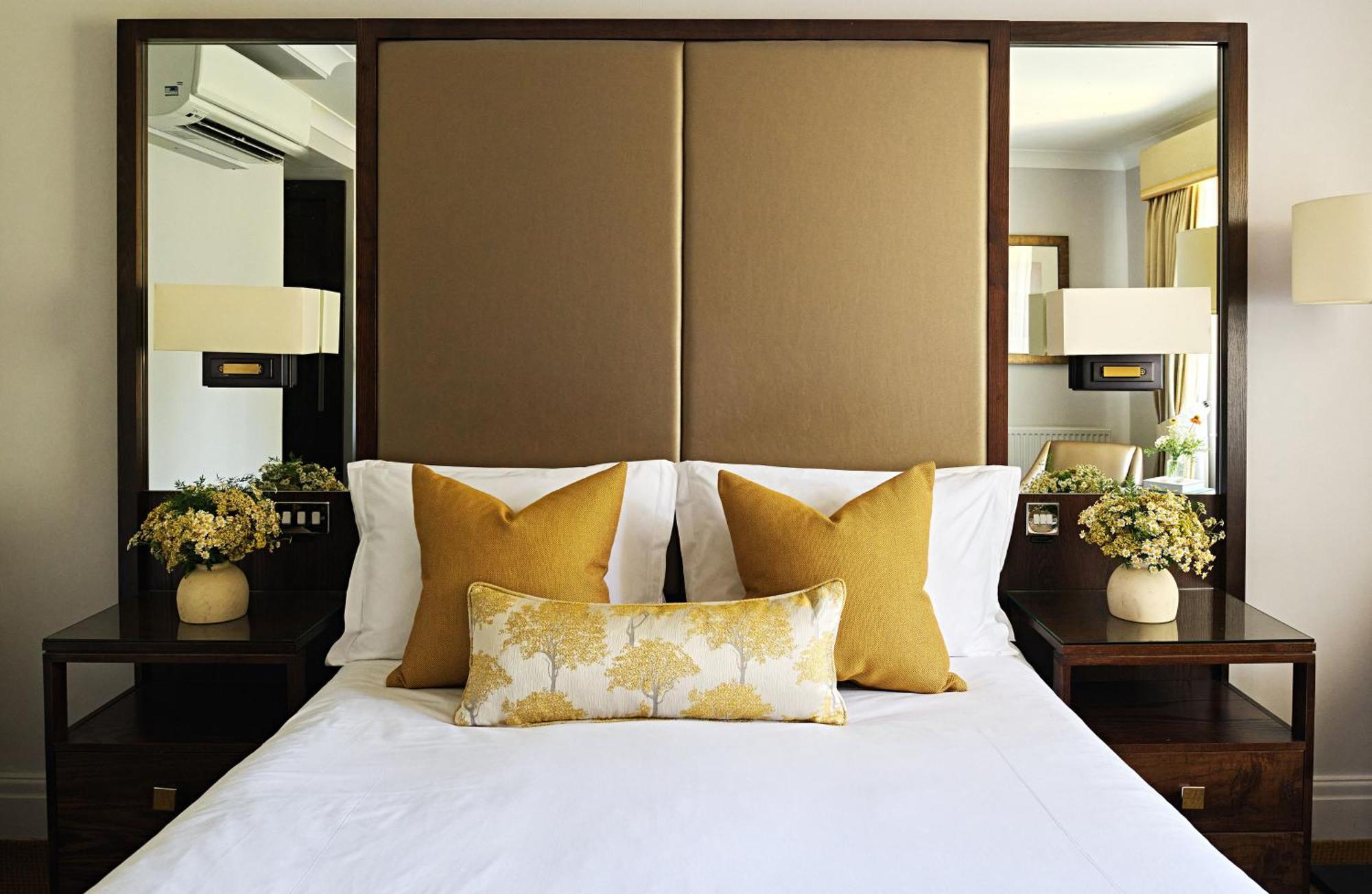 Double Room,1742568655:JPEG