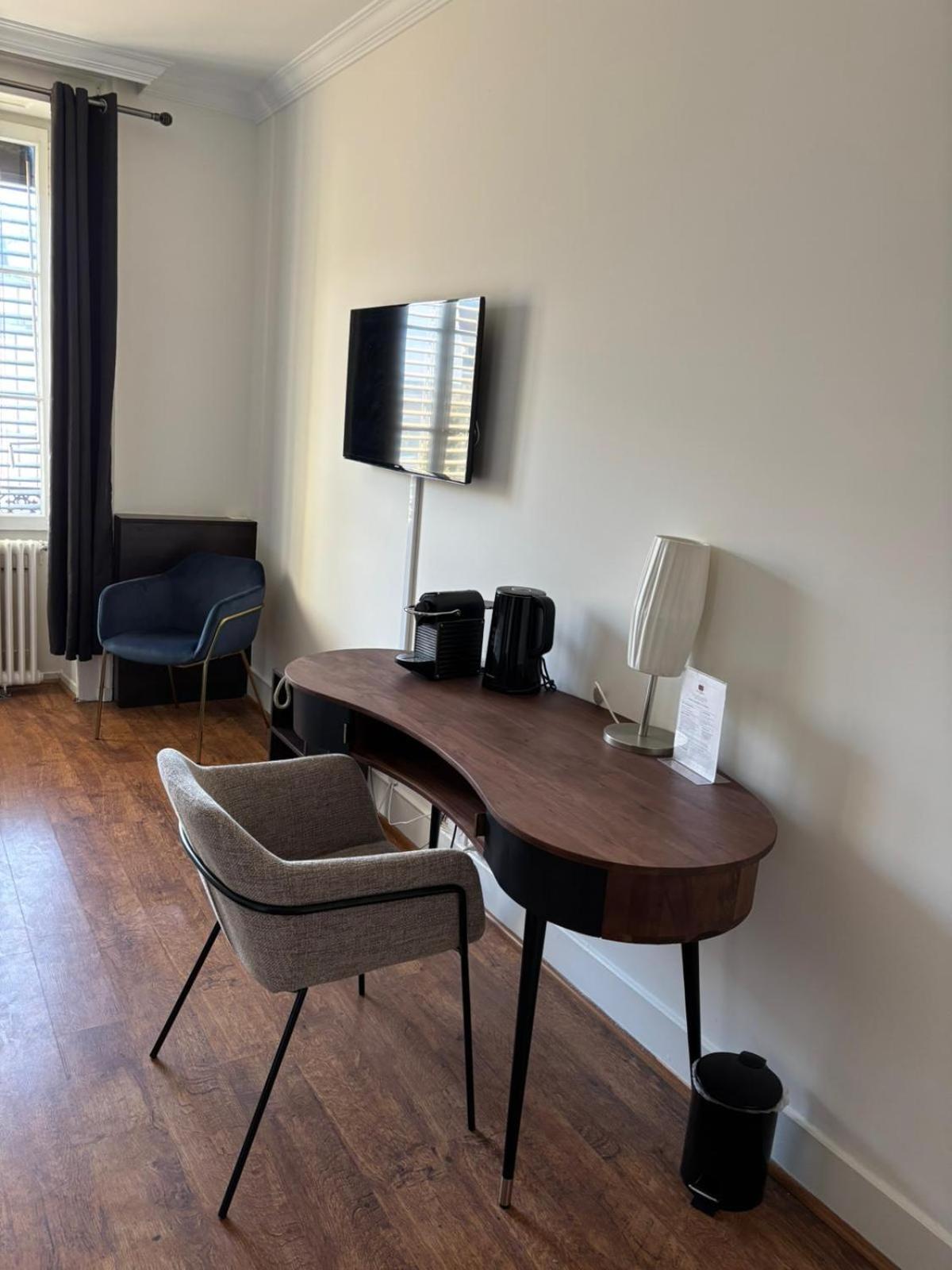 Studio (1-2 Adults)