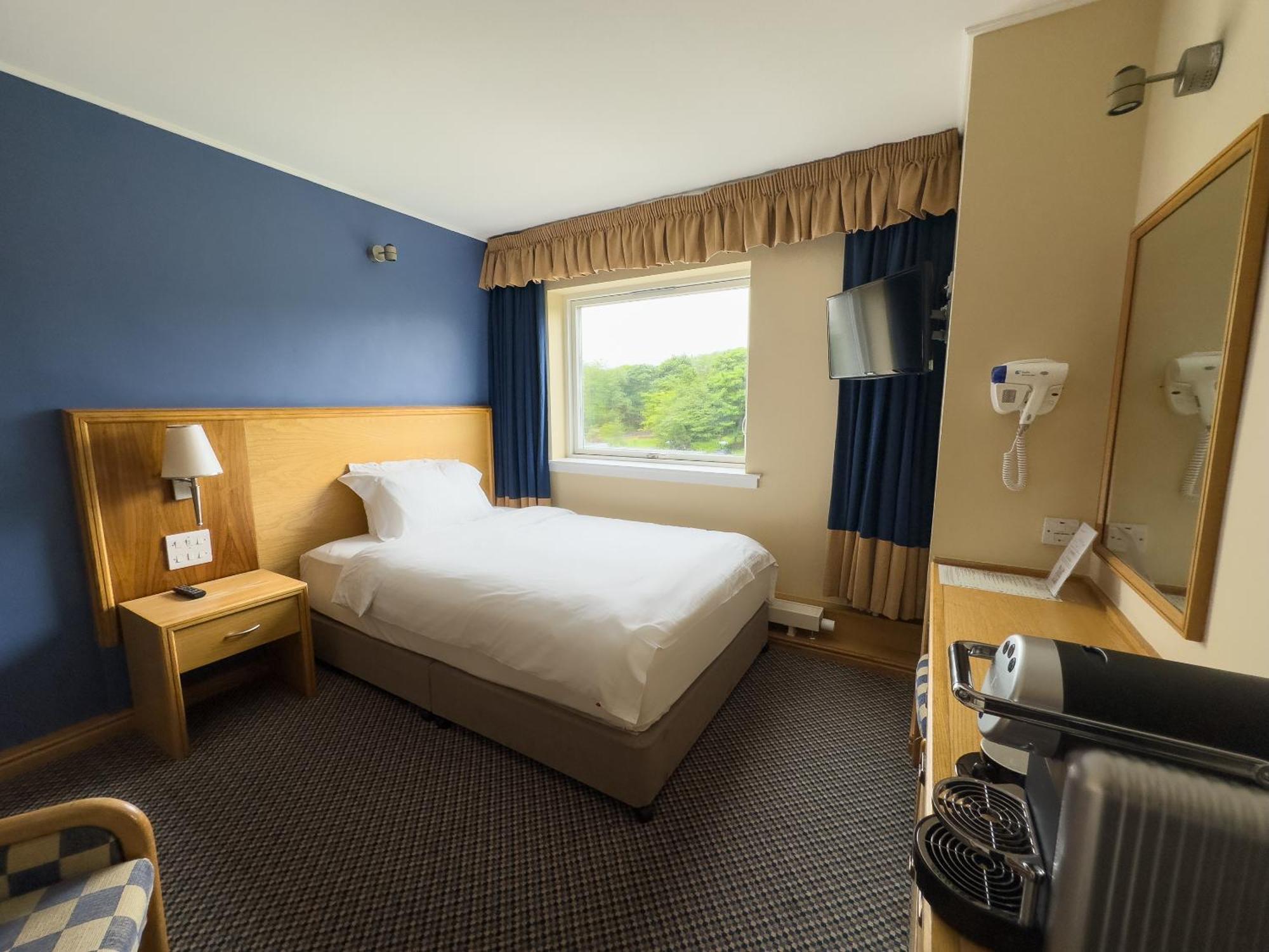 Superior Single Room