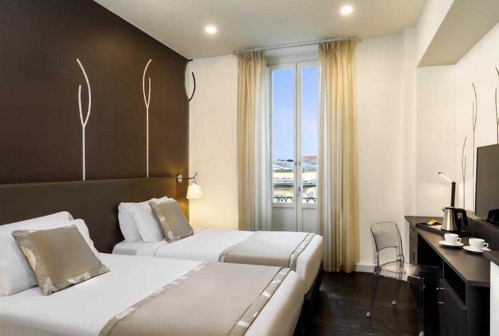 Standard Twin Room