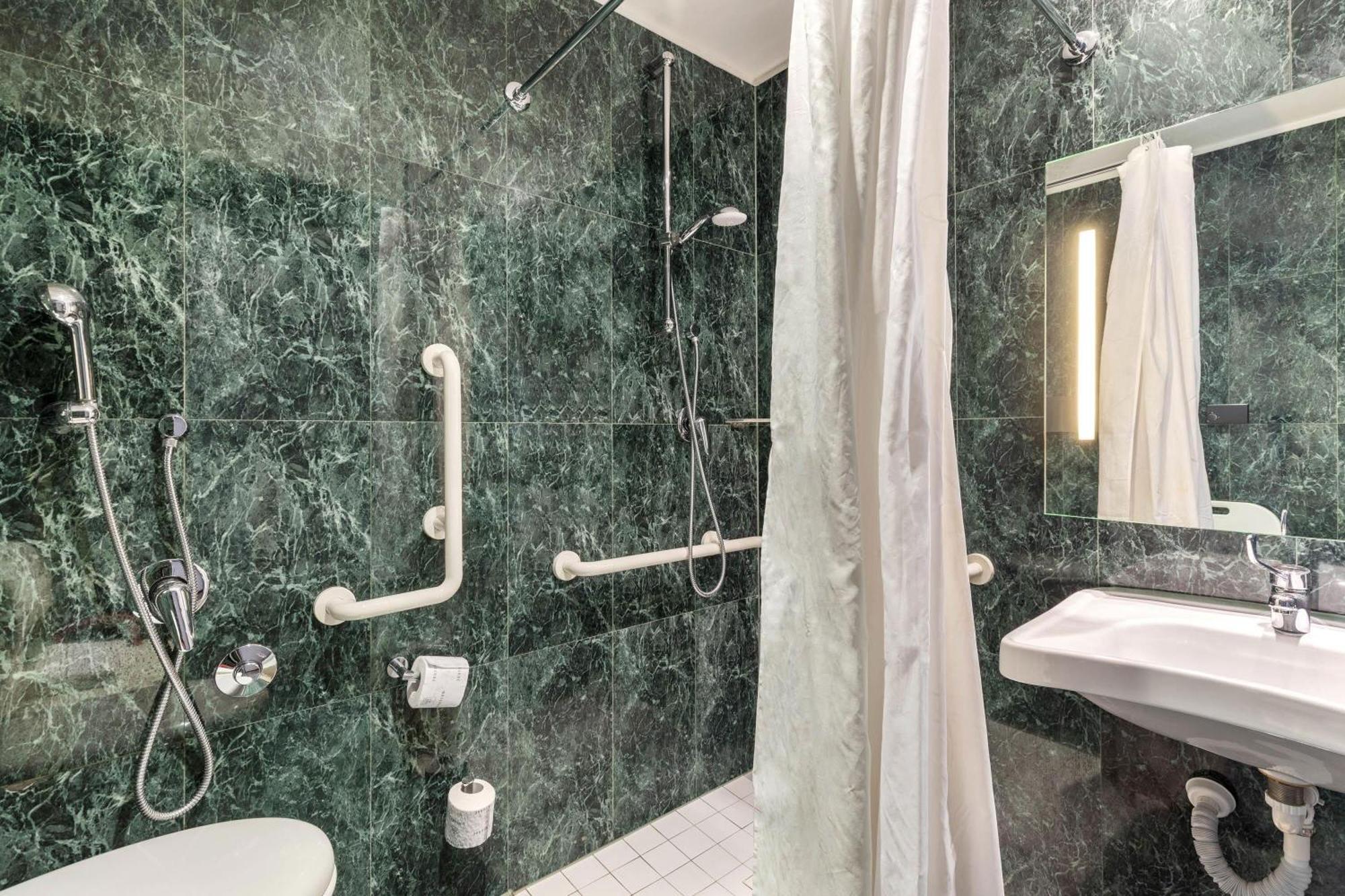 Single Room Disability Access