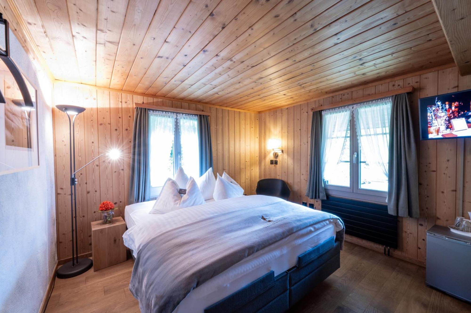 Economy Room