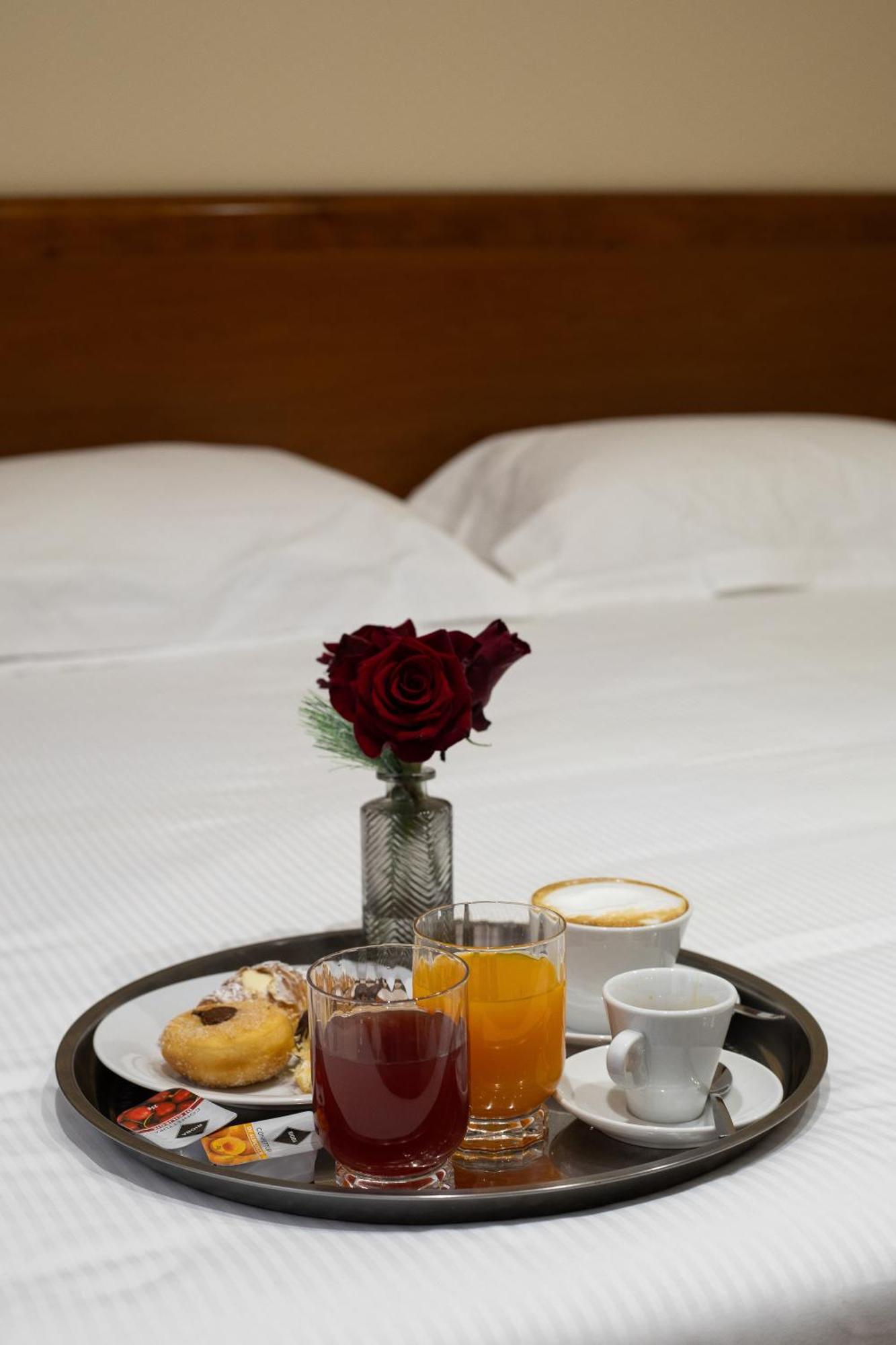 Double or Twin Room,1742598374:JPEG