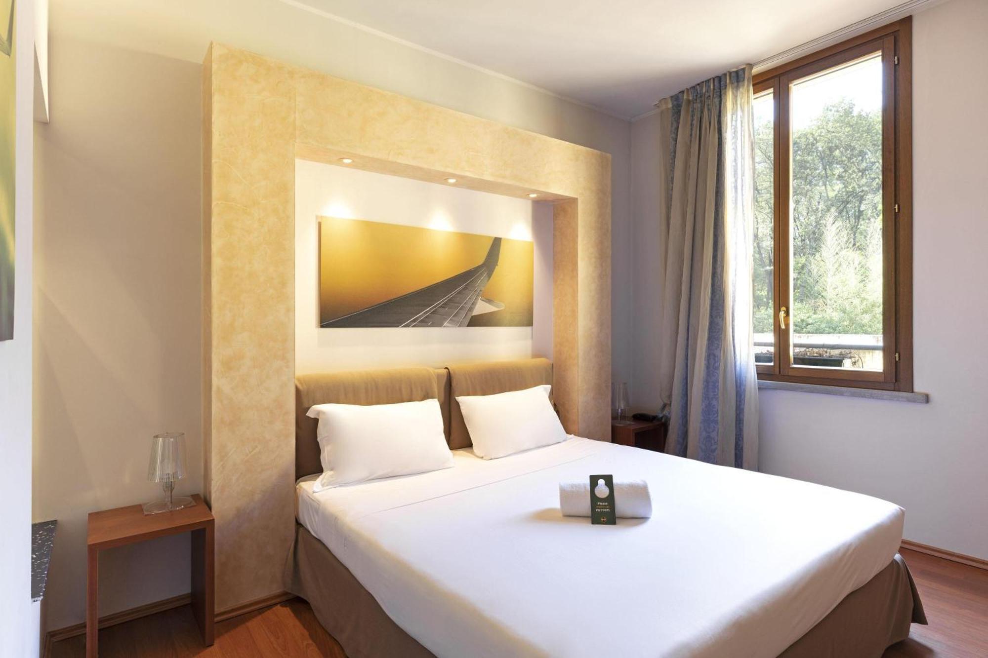 Standard Double Room,1742598399:JPEG