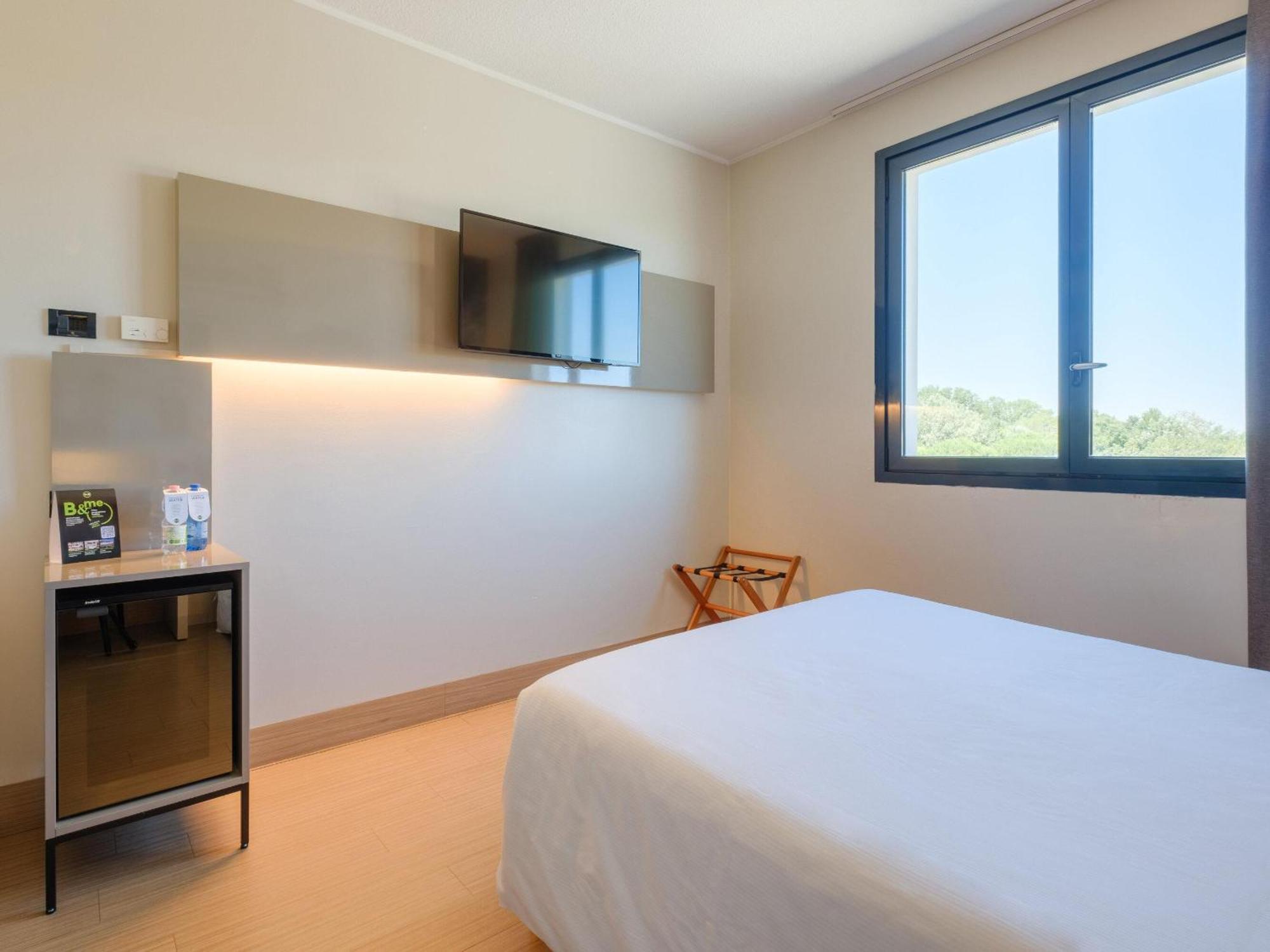 Superior Double Room,1742599551:JPEG
