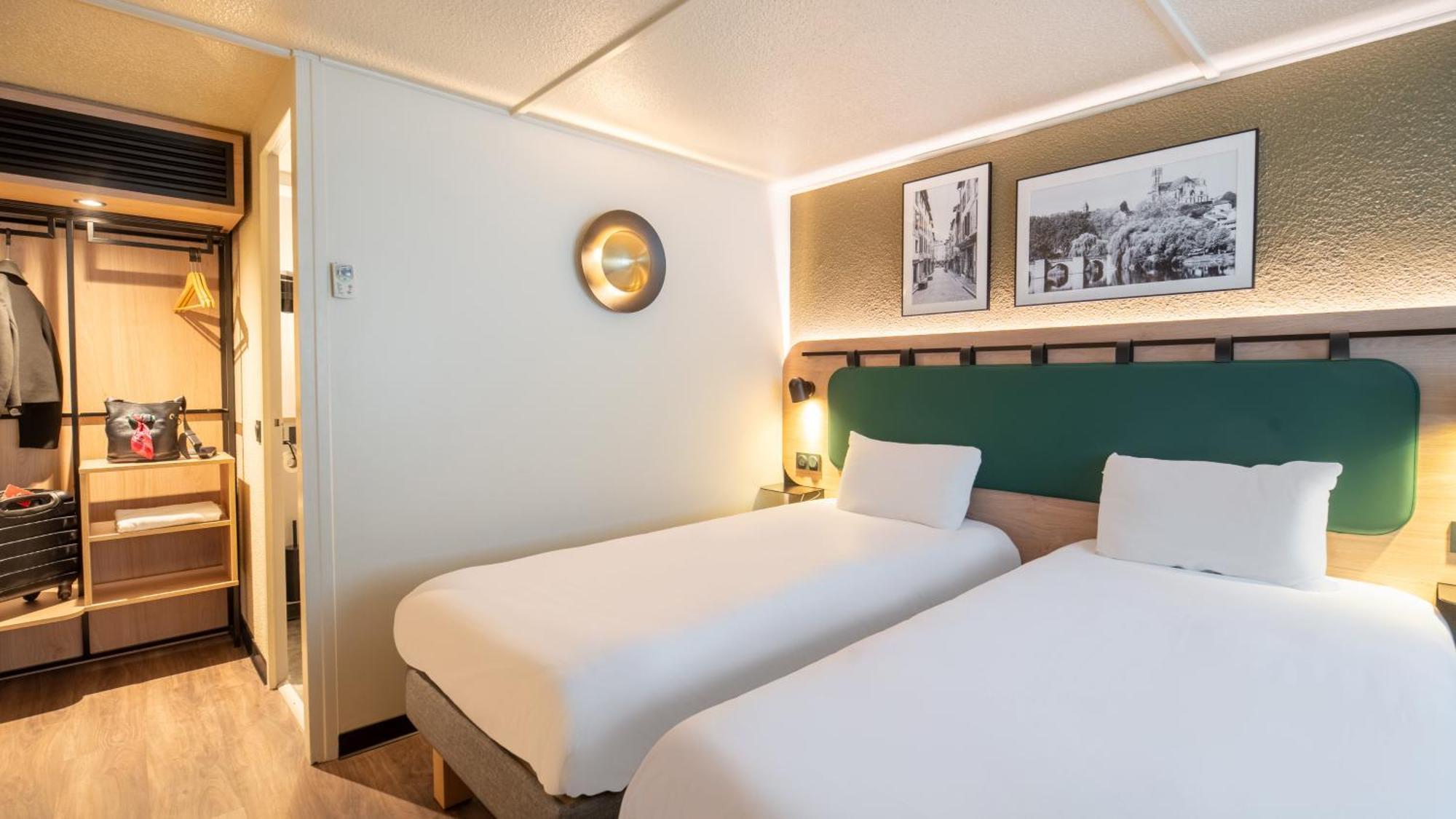 Standard Twin Room,1765170154:JPEG