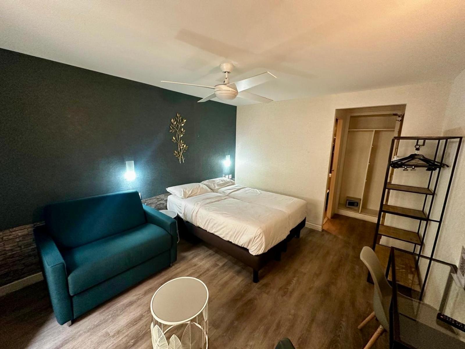Twin Room Terrace,1742616586:JPEG
