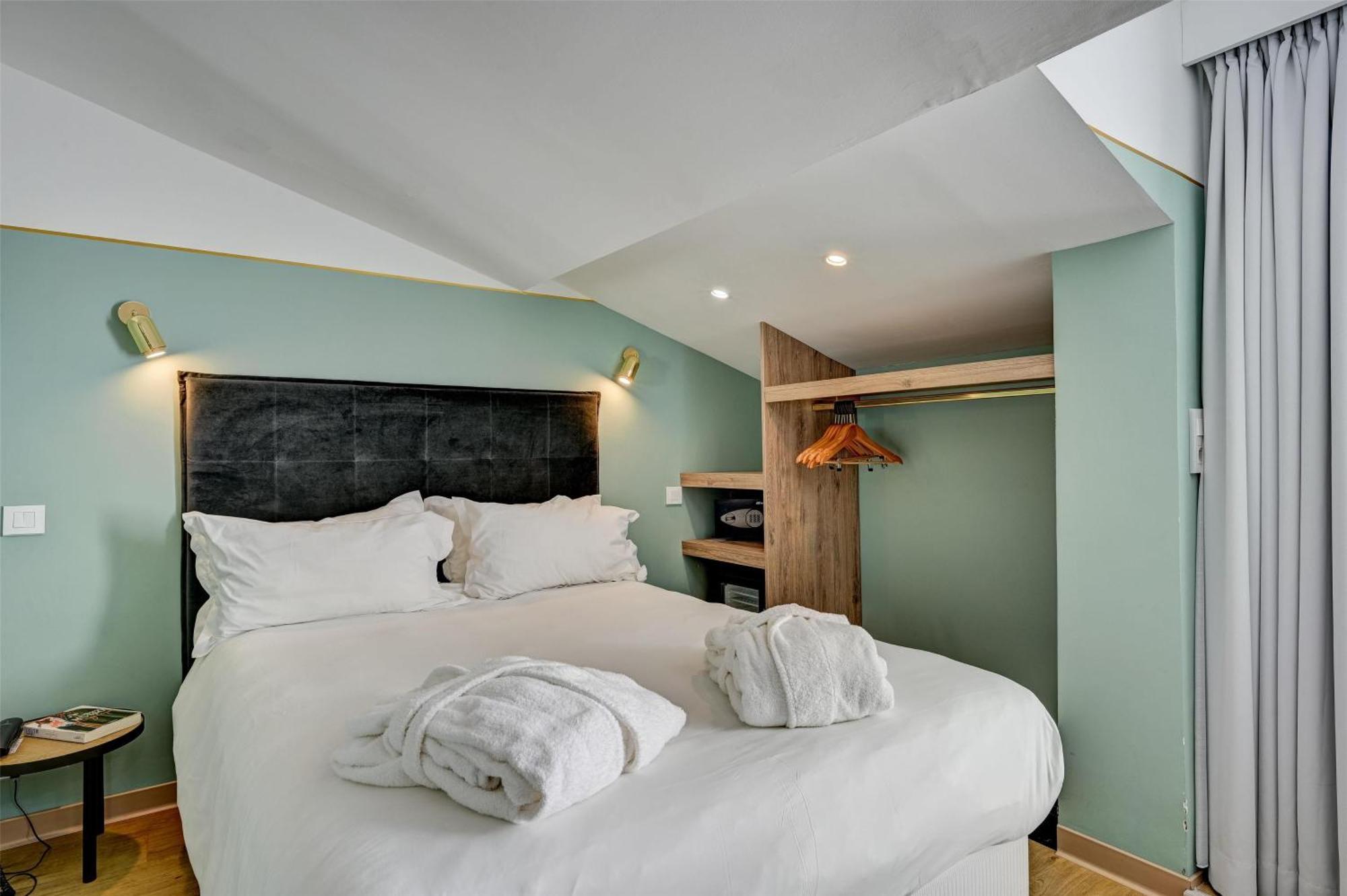 Classic Single Room