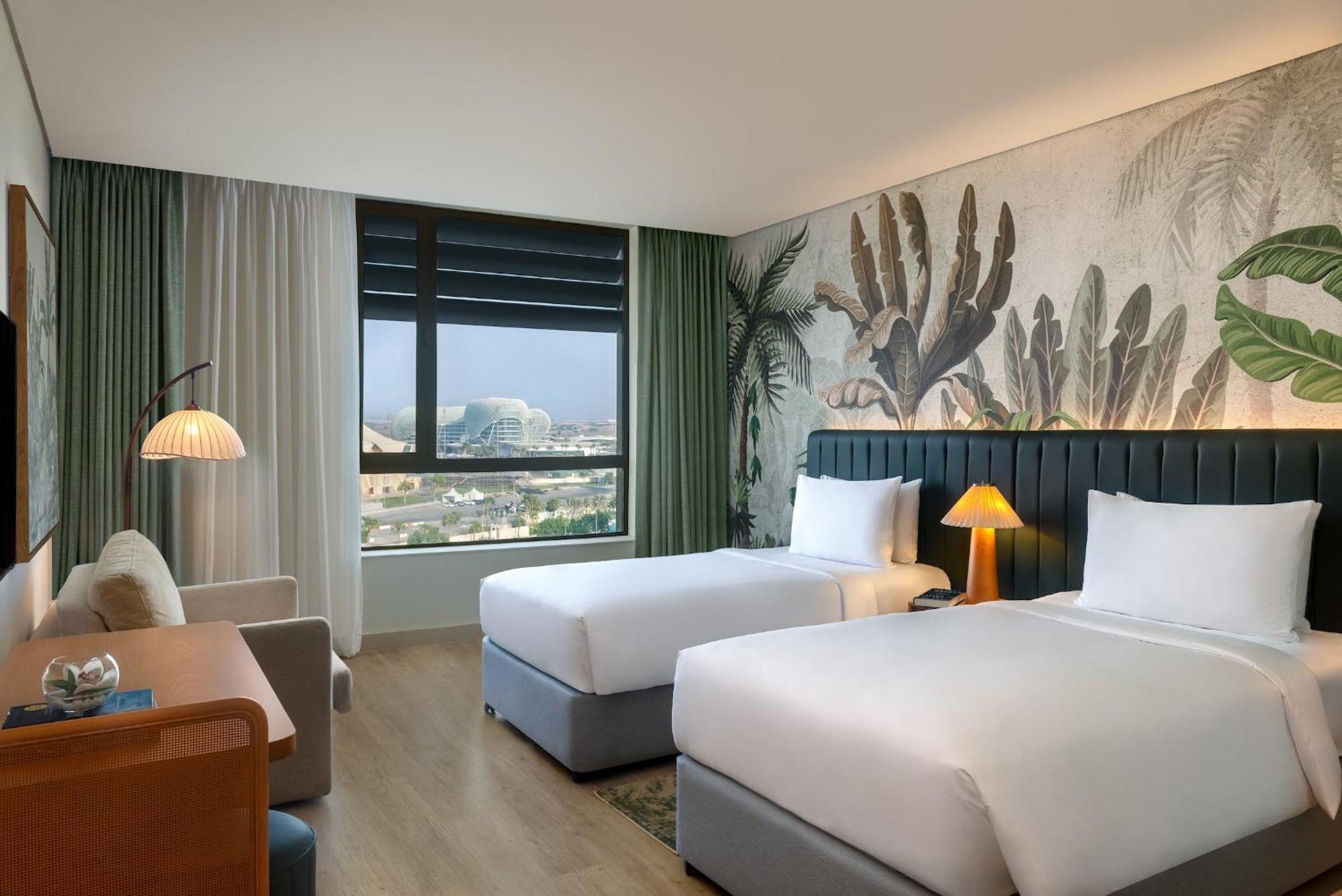 Deluxe Room - Theme Park Access