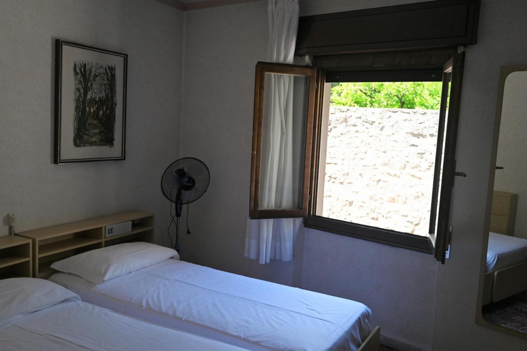 Double Room Mountain View