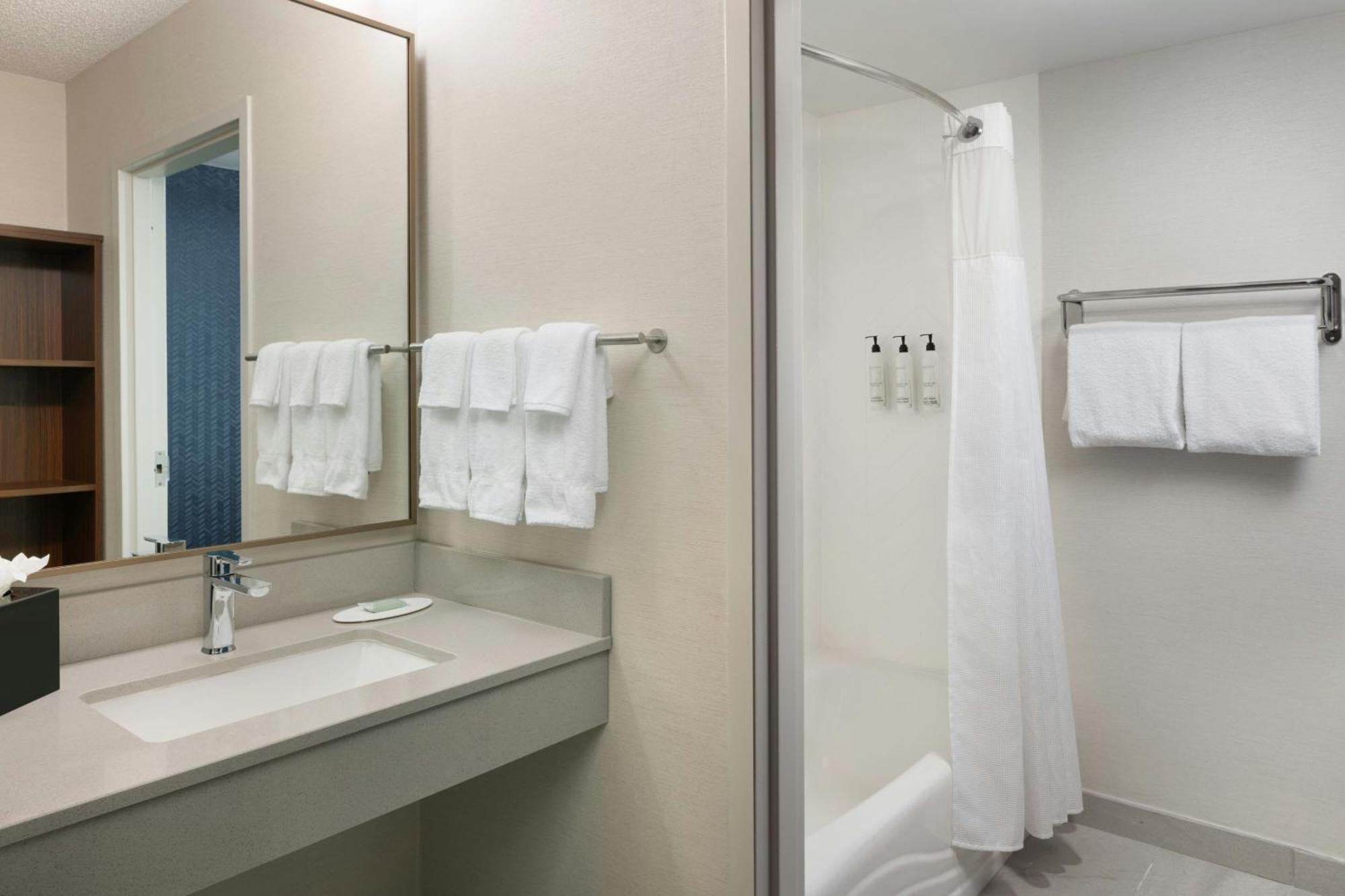 King Room - Hearing Accessible