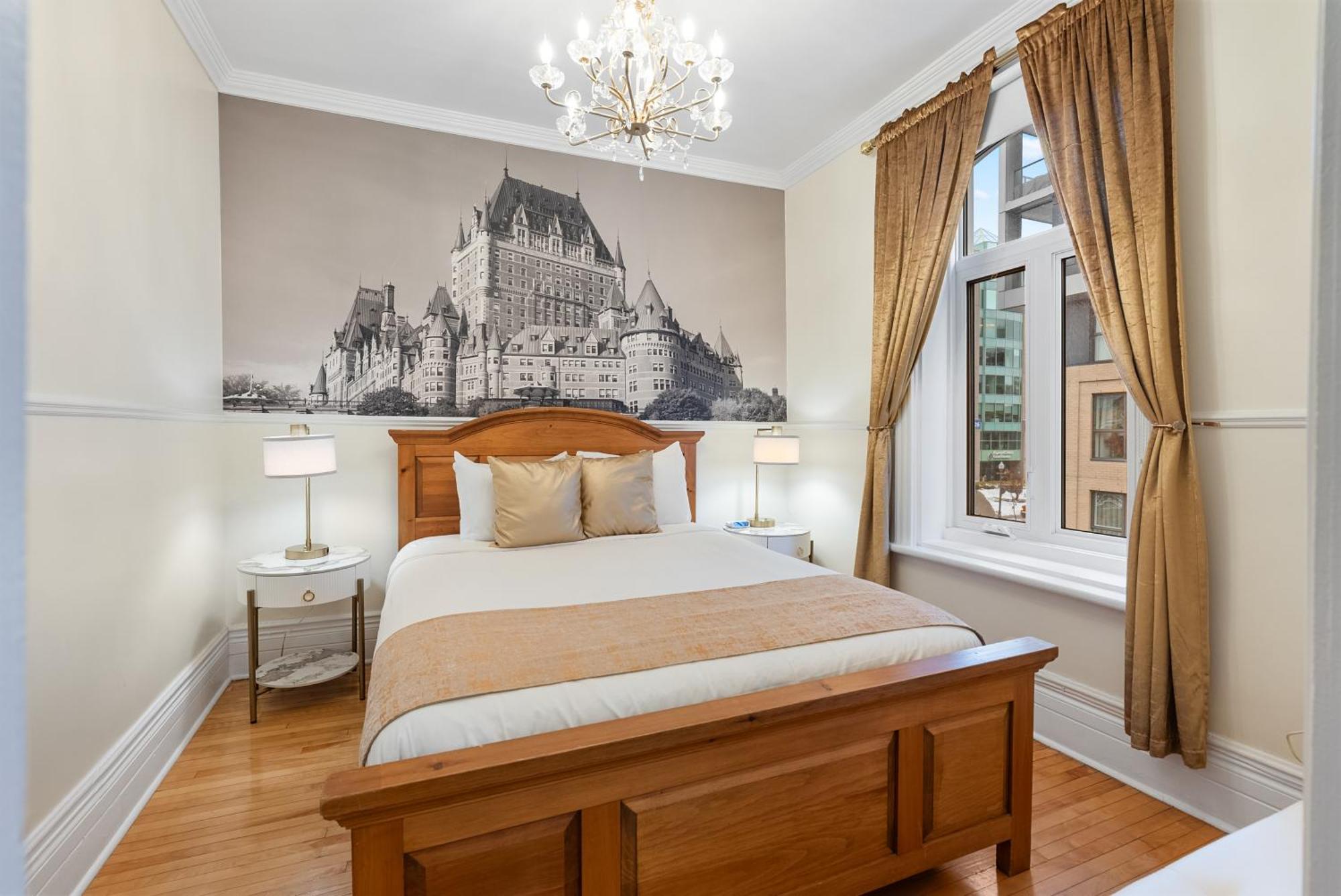 Standard Queen Room