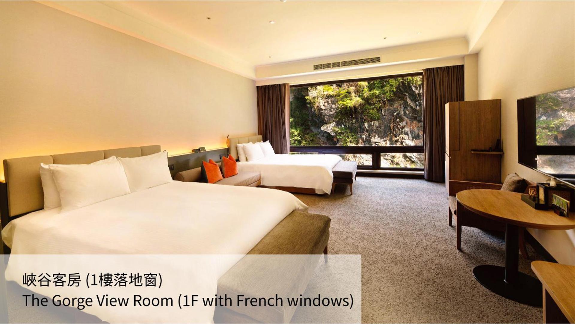 Family Room Gorge View