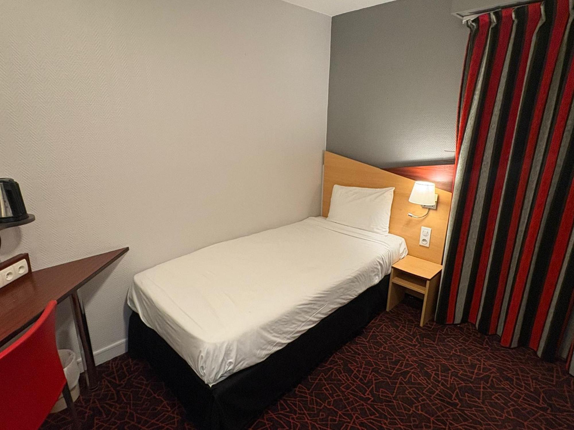 Single Room Spa Access