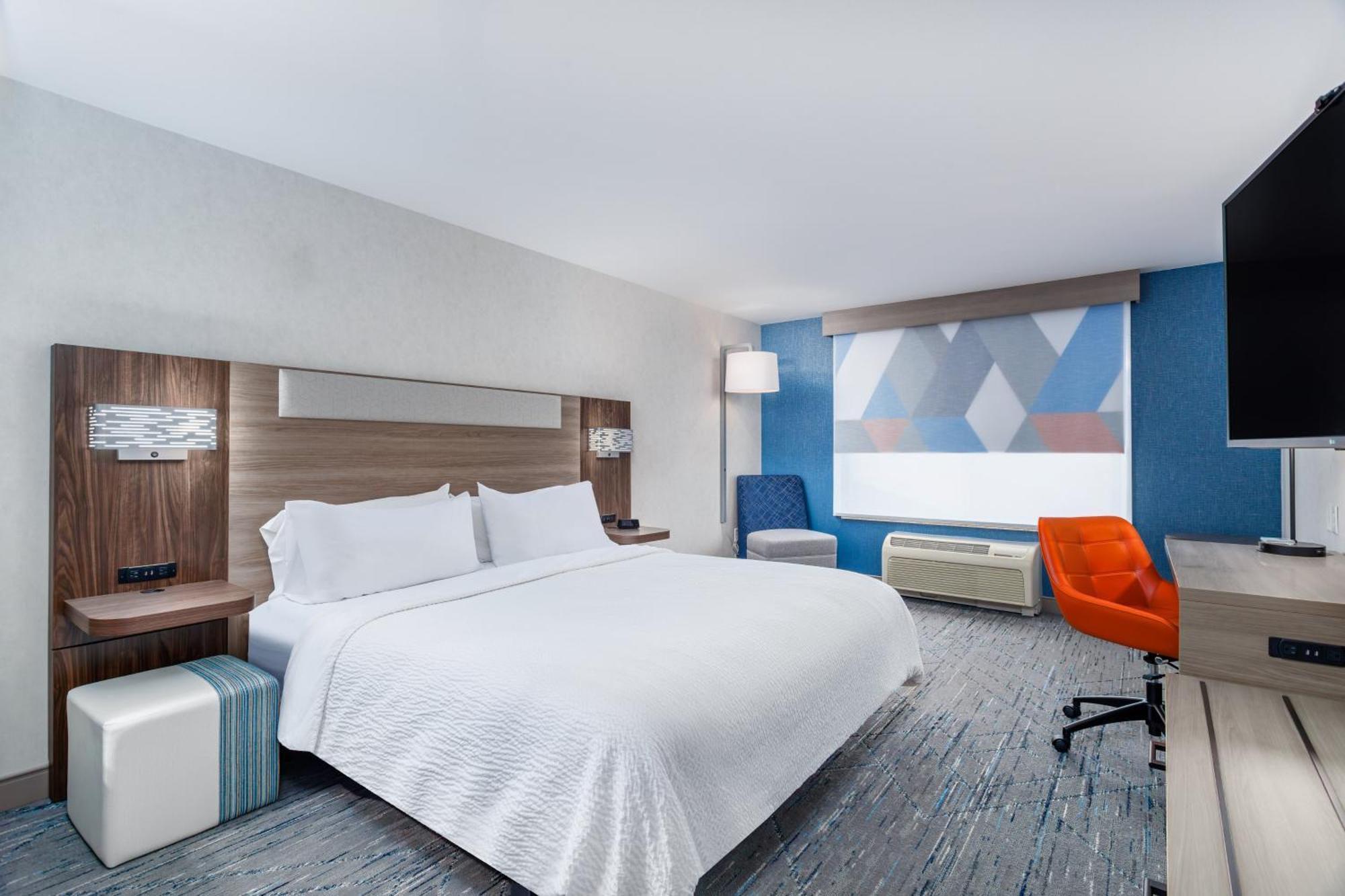King Room Mobility Access or Hearing Accessible
