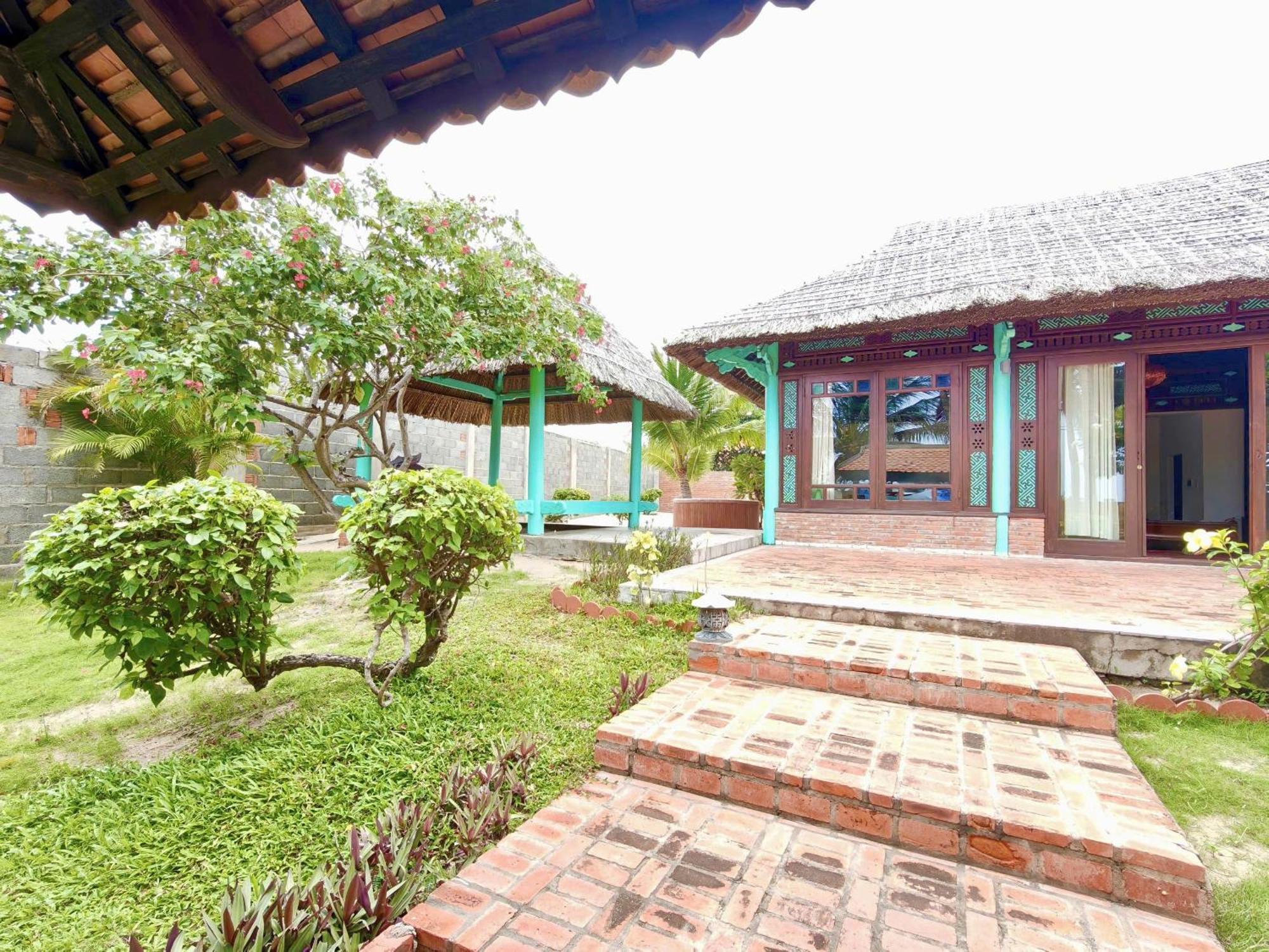 Villa Garden View