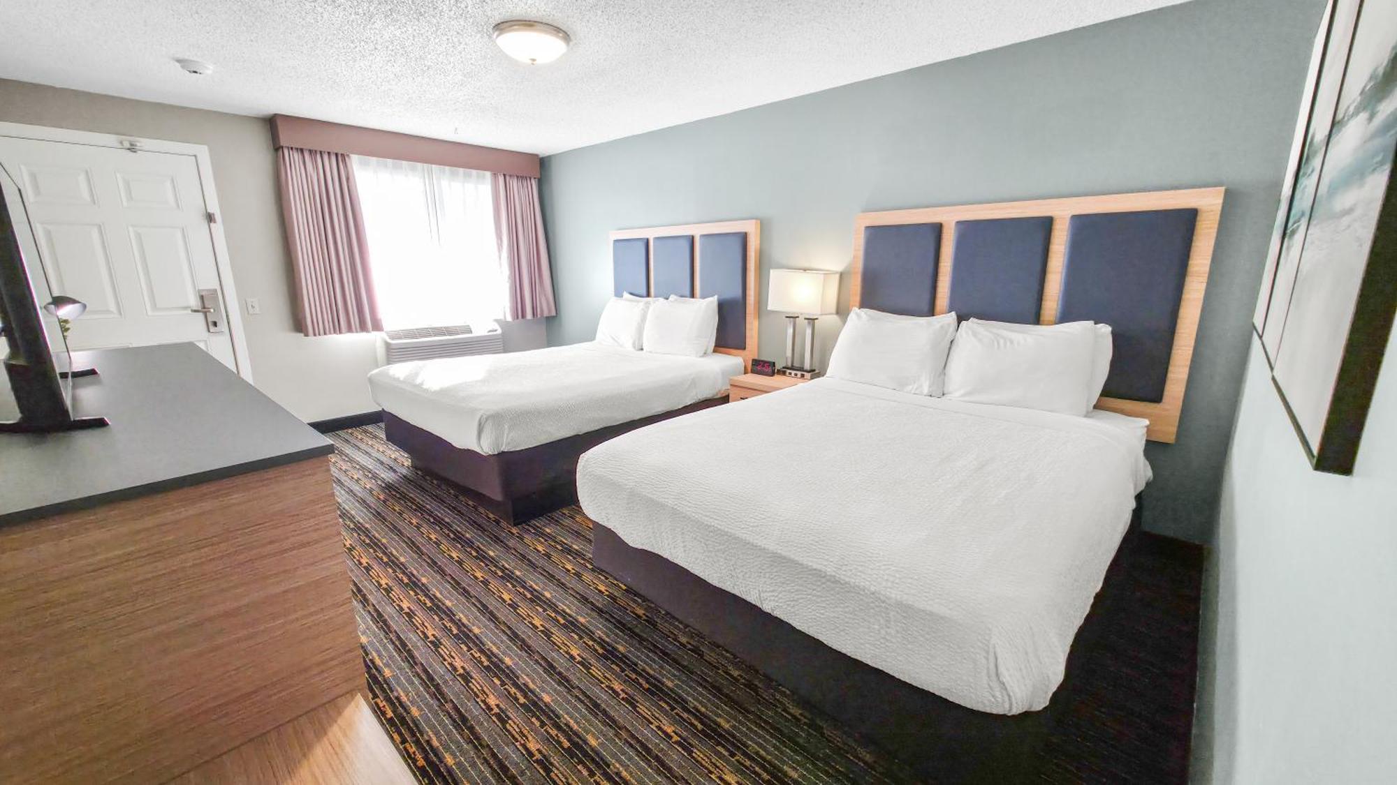 Queen Room Two Queen Beds