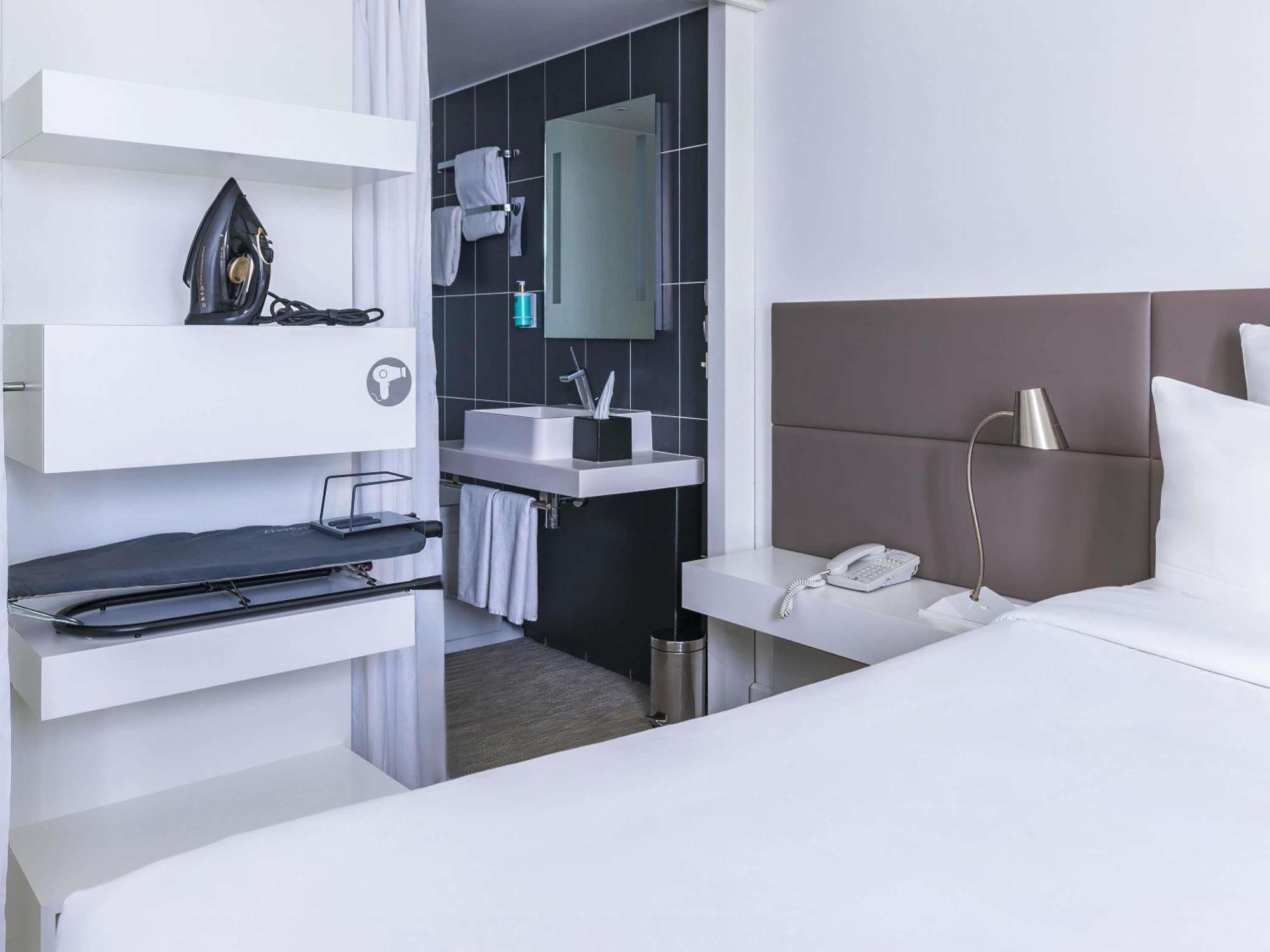Executive Room Double Bed Sofa,1742737263:JPEG