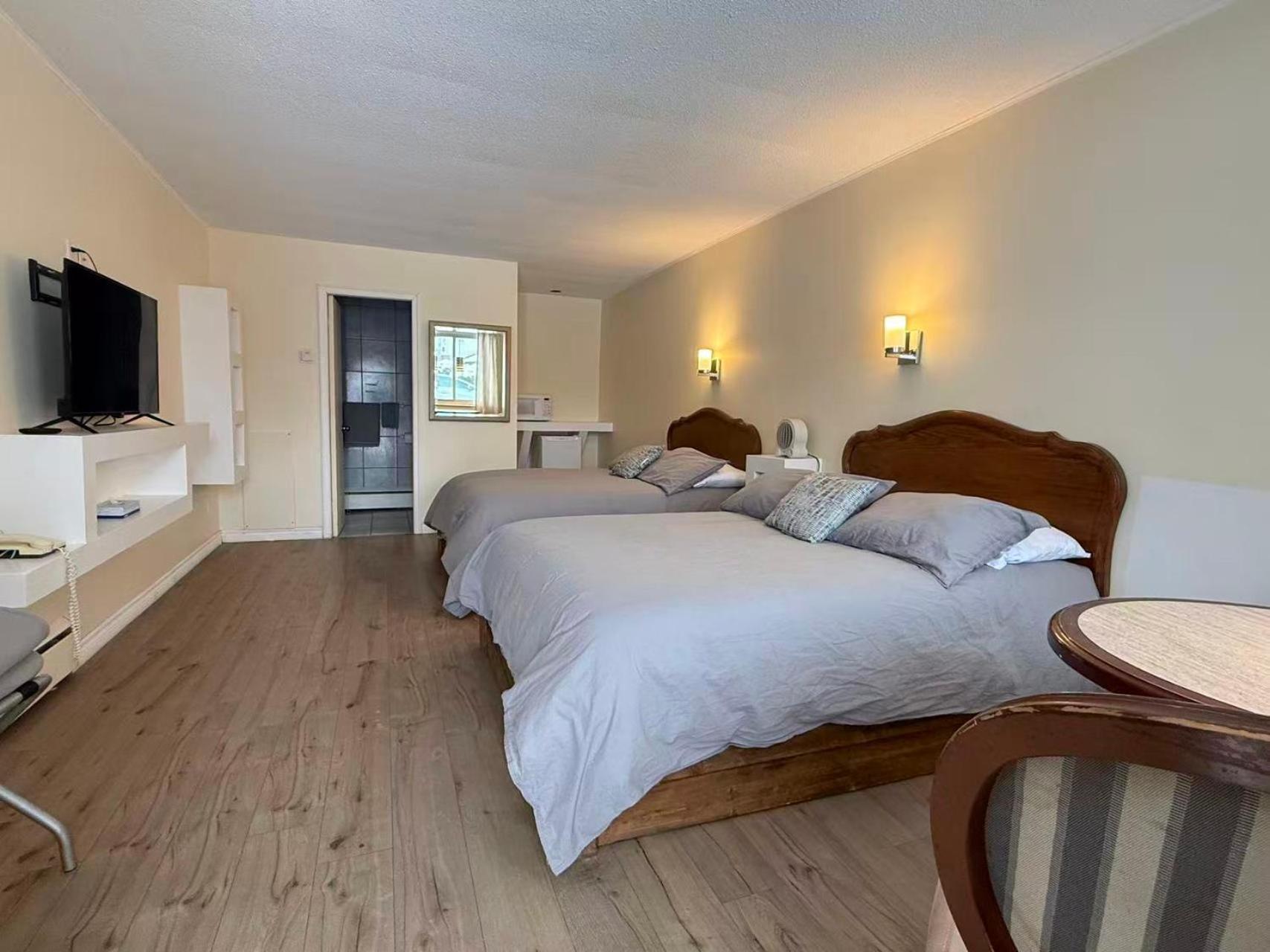 Double Room Two Double Beds