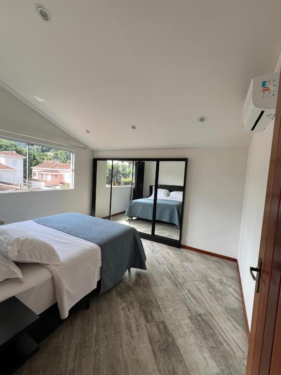 Deluxe Two-Bedroom Apartment Garden View
