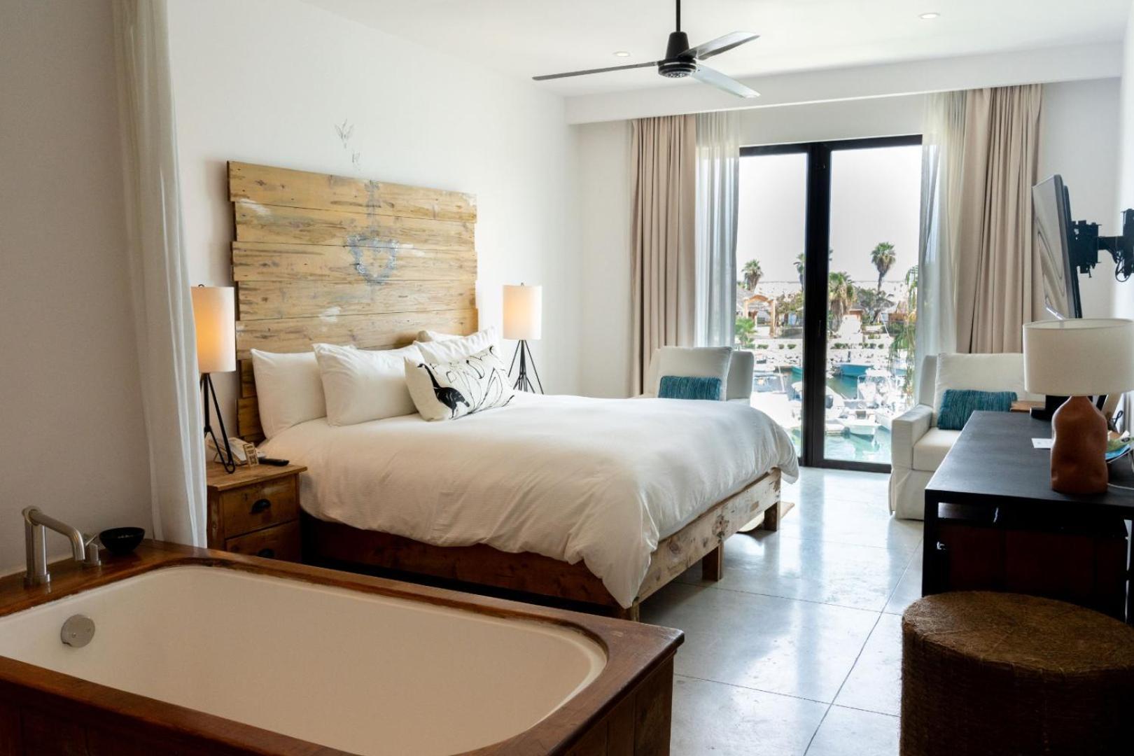 Chambre Lit King-Size - Accessible aux Personnes à Mobilité Réduite