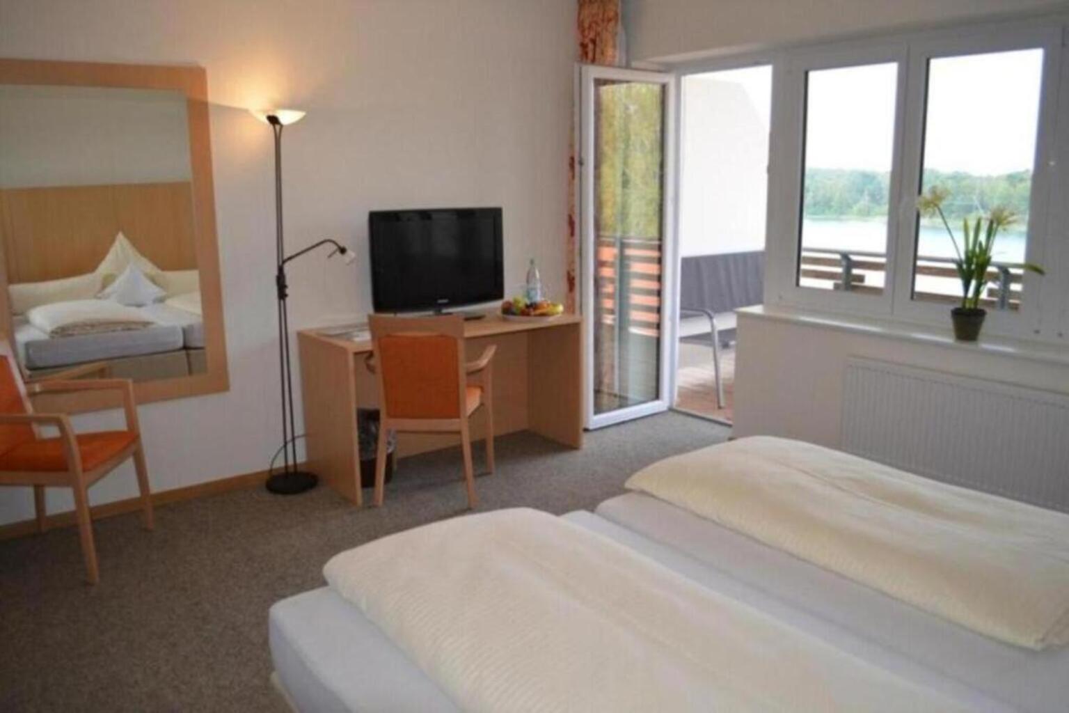 Superior Double Room Lake View Balcony